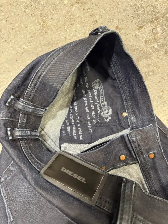 Diesel × Vintage Diesel Blue Waxed Navy Denim Skinny Jeans Size US 28 / EU 44 - 8 Thumbnail