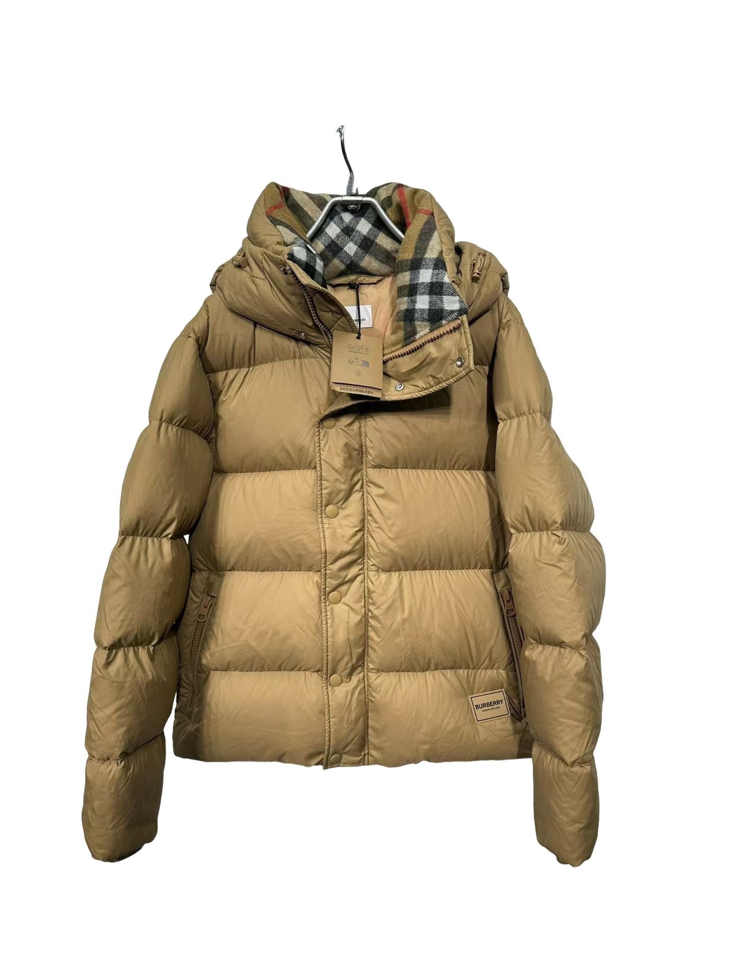 Burberry Burberry Check Lining Puffer Jacket Size M Size US M / EU 48-50 / 2 - 1 Thumbnail
