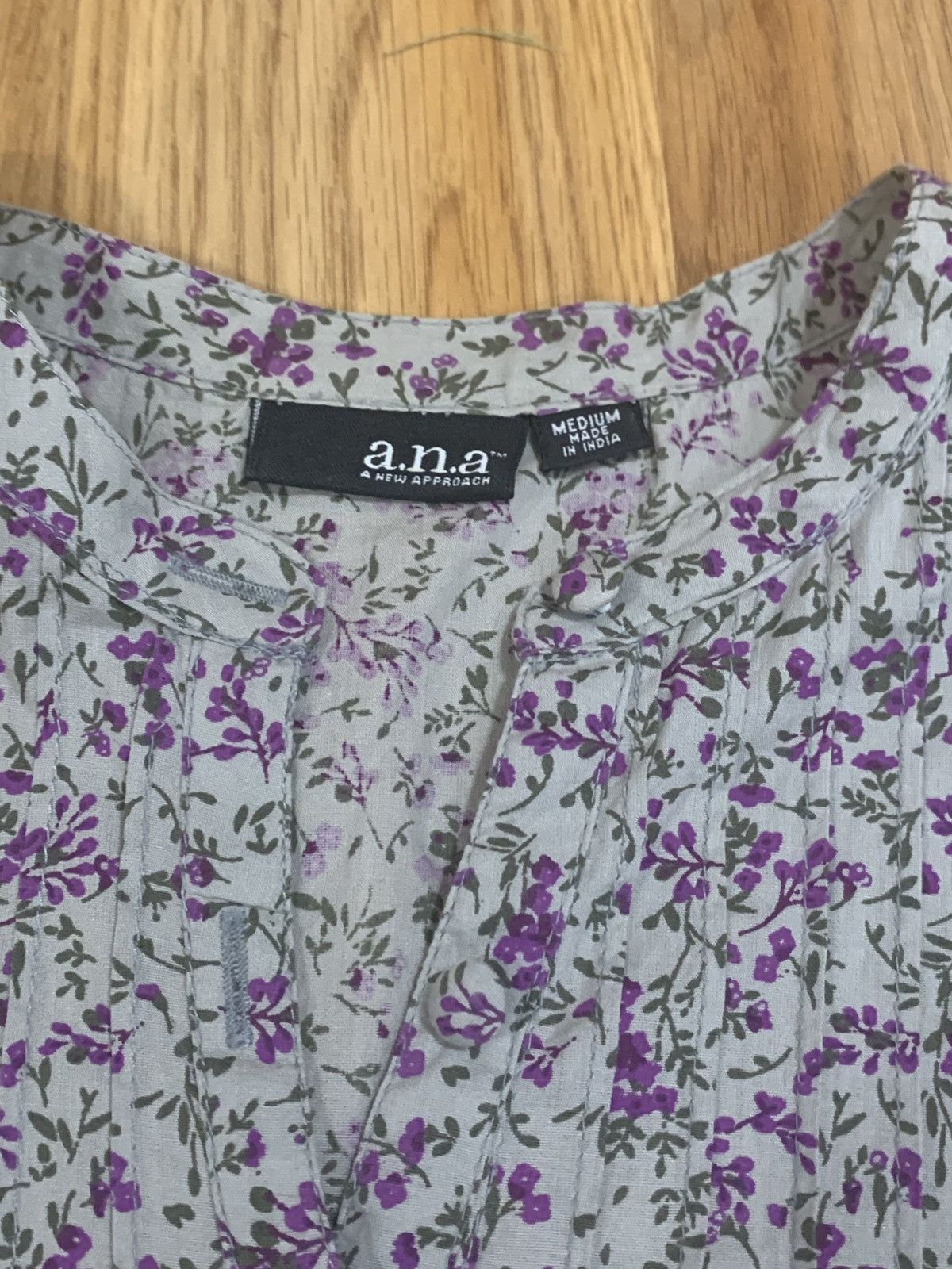 Other SzM (W’s)- A.N.A A New Approach Floral Print V-Neck Blouse Size M / US 6-8 / IT 42-44 - 12 Thumbnail