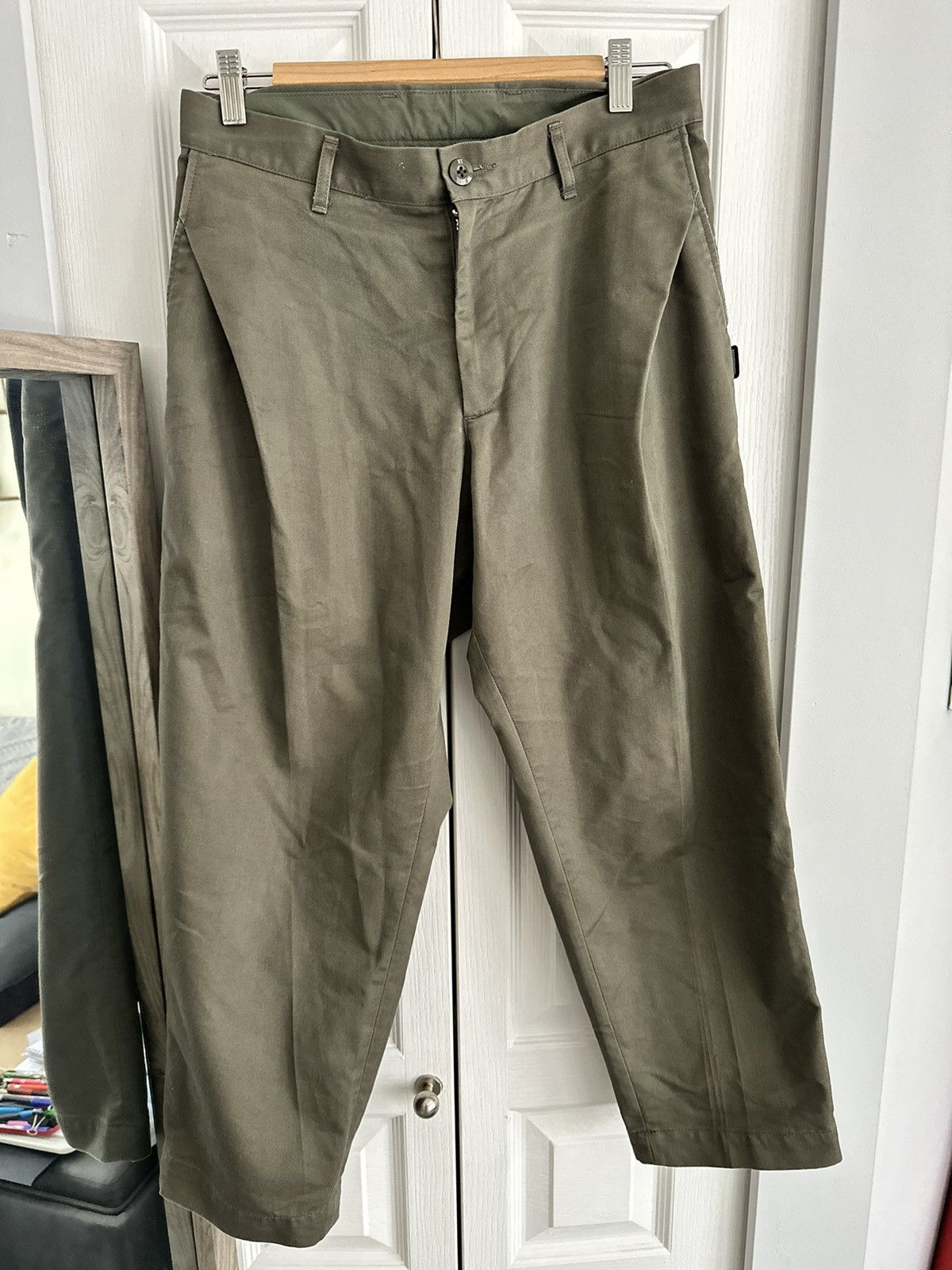 Neighborhood Neighborhood Slanted Tuck Pleated Pants Size US 29 - 1 Thumbnail