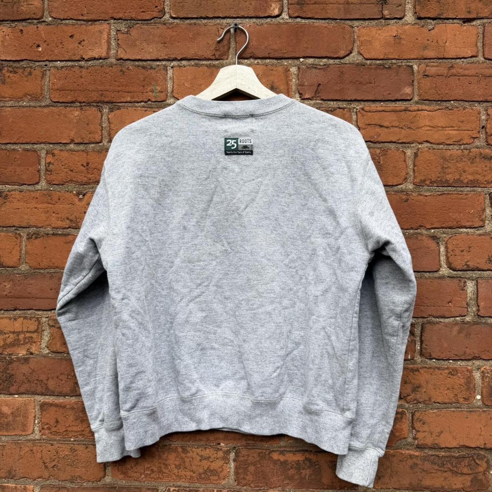 Roots vintage roots athletics Canada crewneck sweatshirt 00s XS/S Size US XS / EU 42 / 0 - 4 Thumbnail