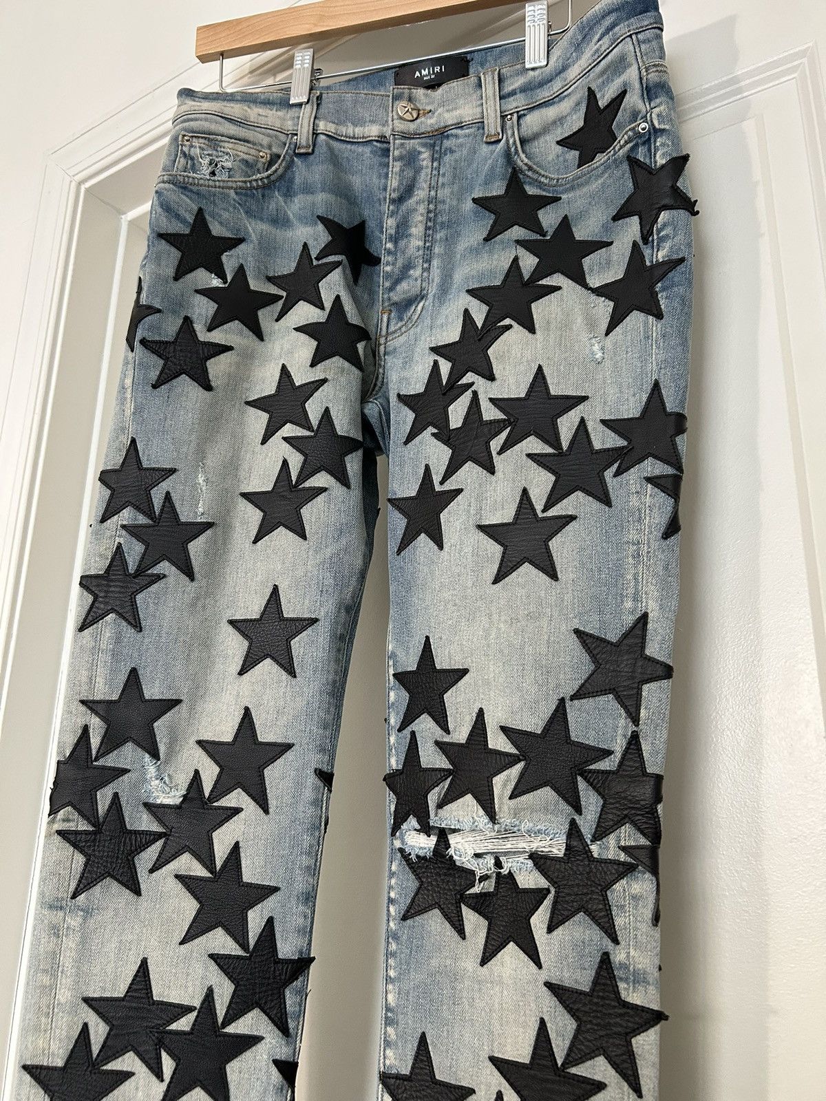 Amiri Amiri Chemist appliquéd distressed jeans clay indigo wash Size US 32 / EU 48 - 2 Thumbnail