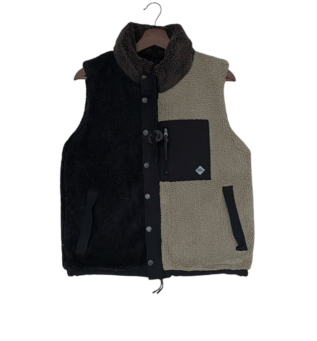 Japanese Brand × Vintage Vintage Brand Gym Master Colourful Fur Sleeveless 2000s Size US M / EU 48-50 / 2 - 1 Thumbnail