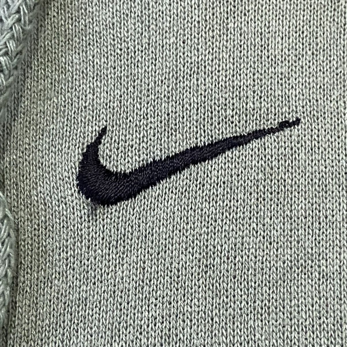 Nike VINTAGE Y2K Nike Mini Swoosh Hoodie M Sage Green Oversized Size US M / EU 48-50 / 2 - 5 Thumbnail