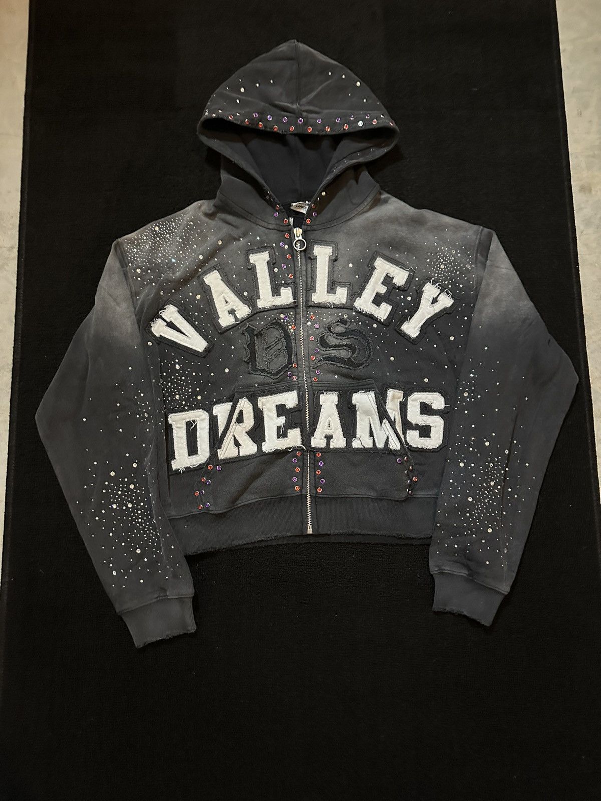 Vale Vale Classico Zip Up (L) Size US L / EU 52-54 / 3 - 1 Thumbnail