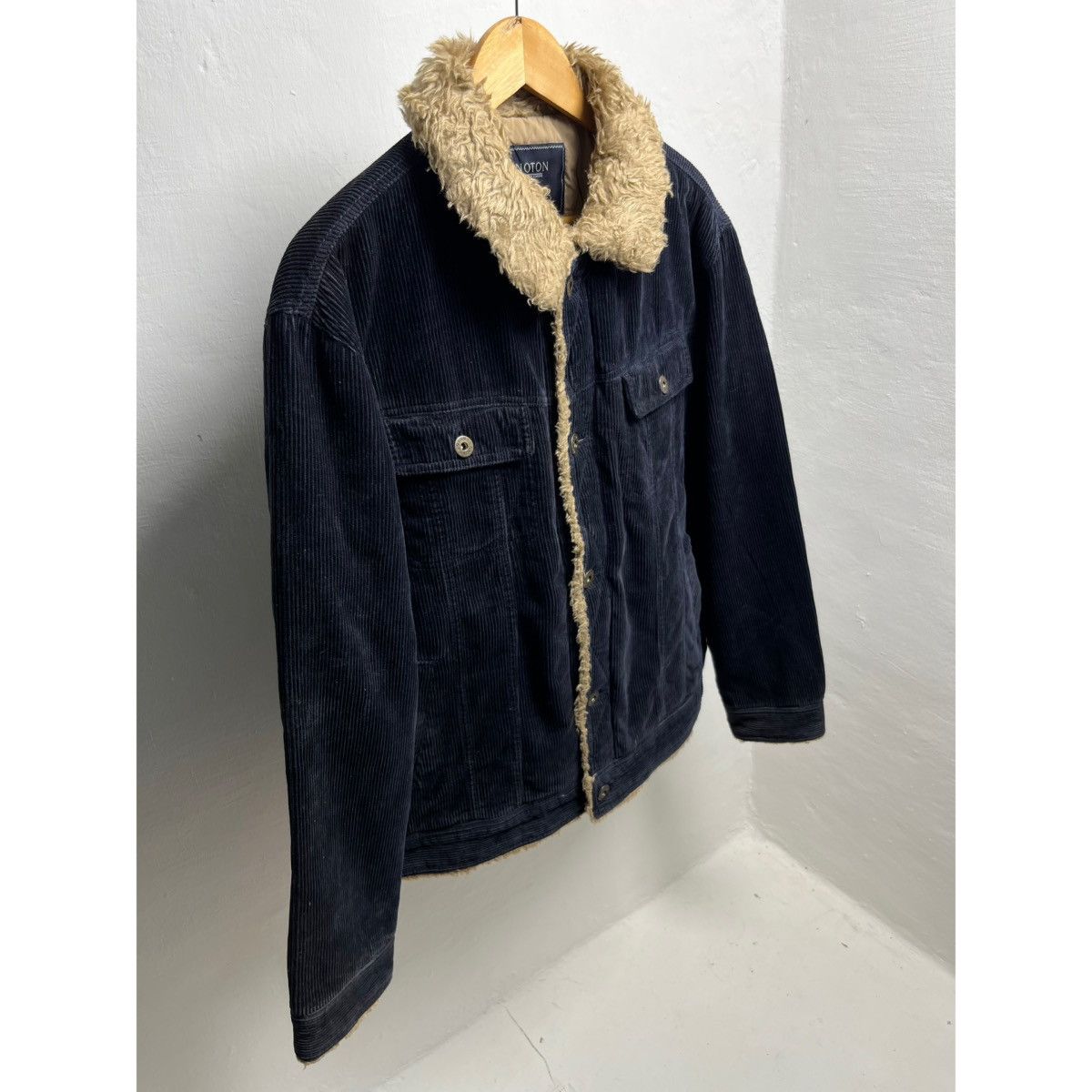 Other NOTON corduroy shearling jacket. Size US XL / EU 56 / 4 - 1 Thumbnail