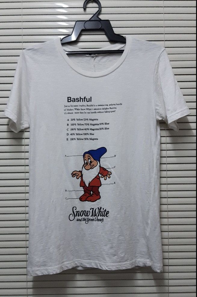 Undercover × Uniqlo UNDERCOVER x UNIQLO x DISNEY SNOW WHITE T SHIRT Size US S / EU 44-46 / 1 - 1 Thumbnail