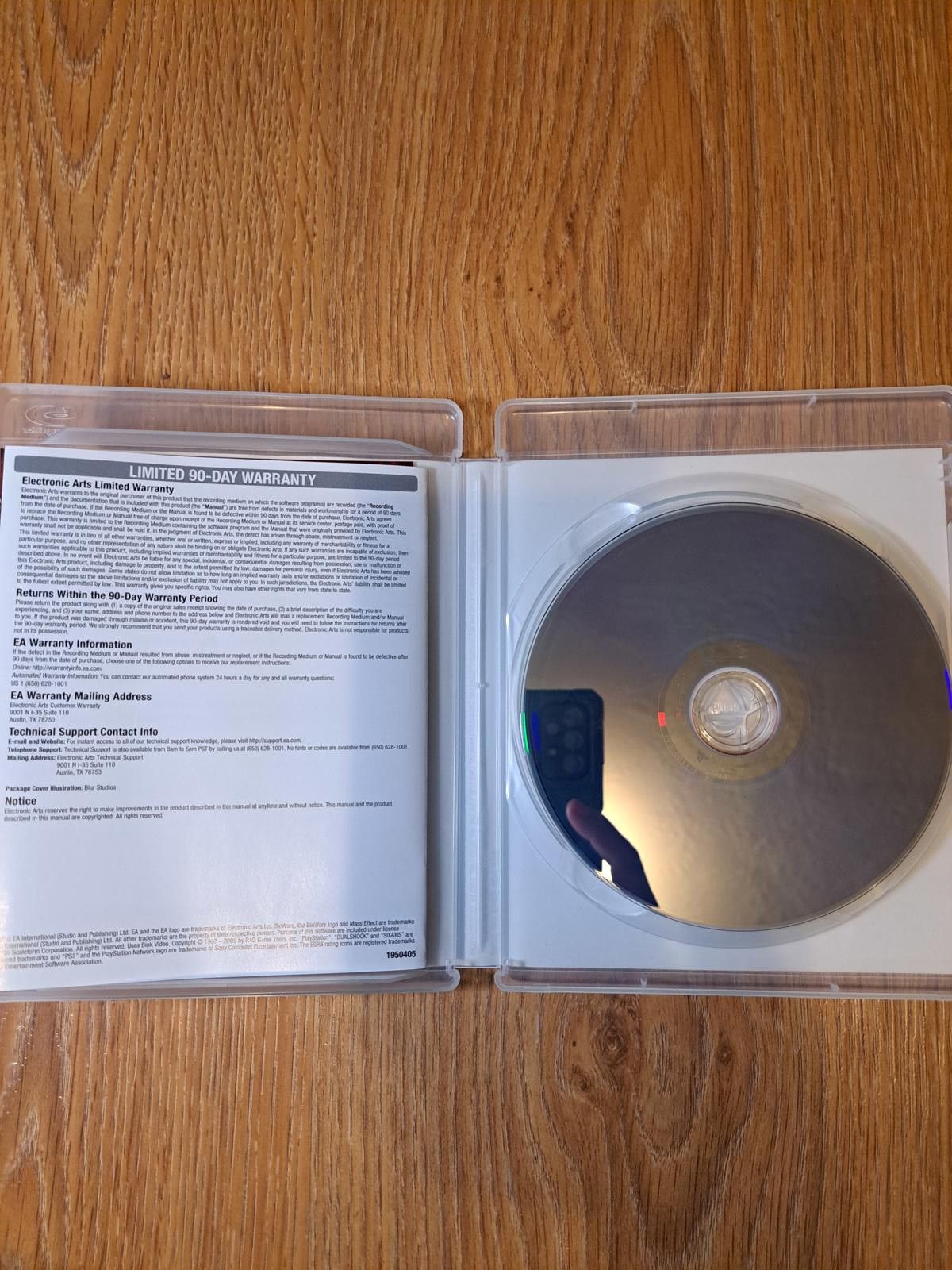 Other COMPLETE Mass Effect 2 PS3 Playstation 3 Video Game Size ONE SIZE - 4 Thumbnail