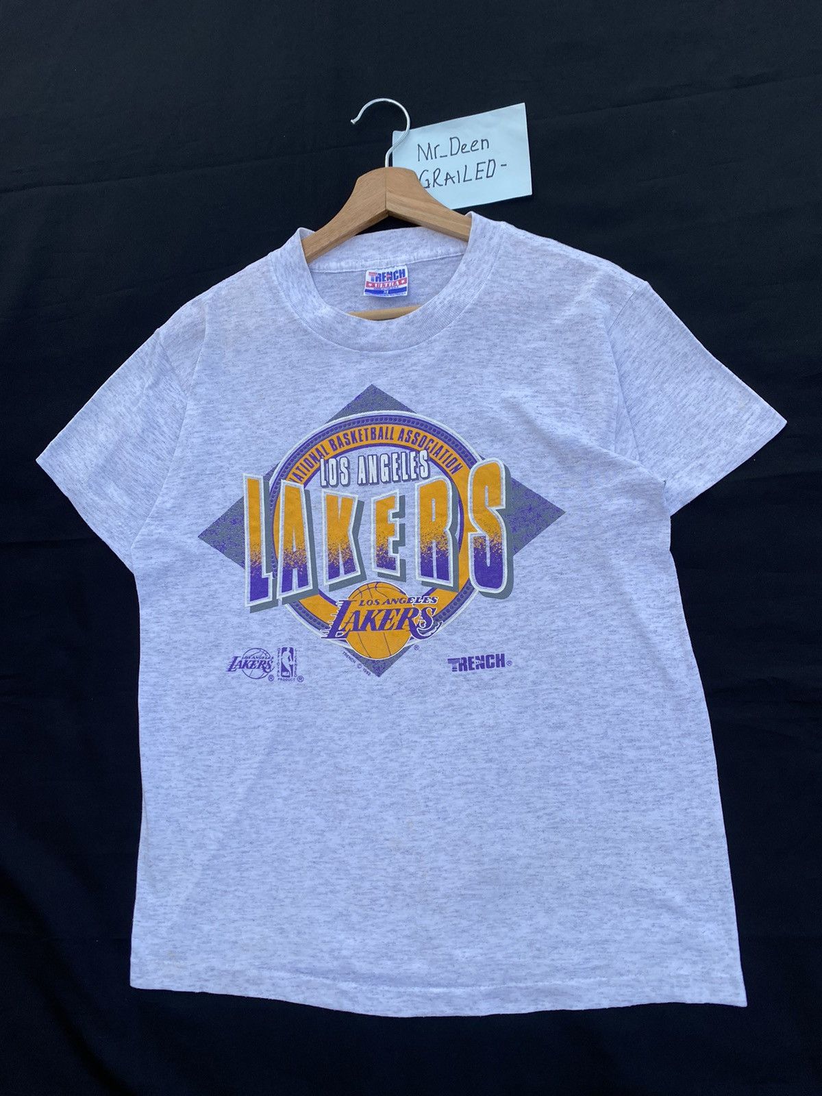 NBA Rare! Vintage 1990’s Los Angeles Lakers NBA T Shirt Size US M / EU 48-50 / 2 - 3 Thumbnail