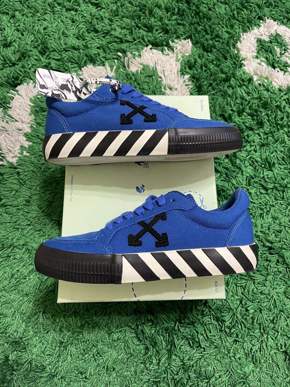 image of Off White Off-White Vulc Low Blue/black Shoes, Men's (Size 6.5)