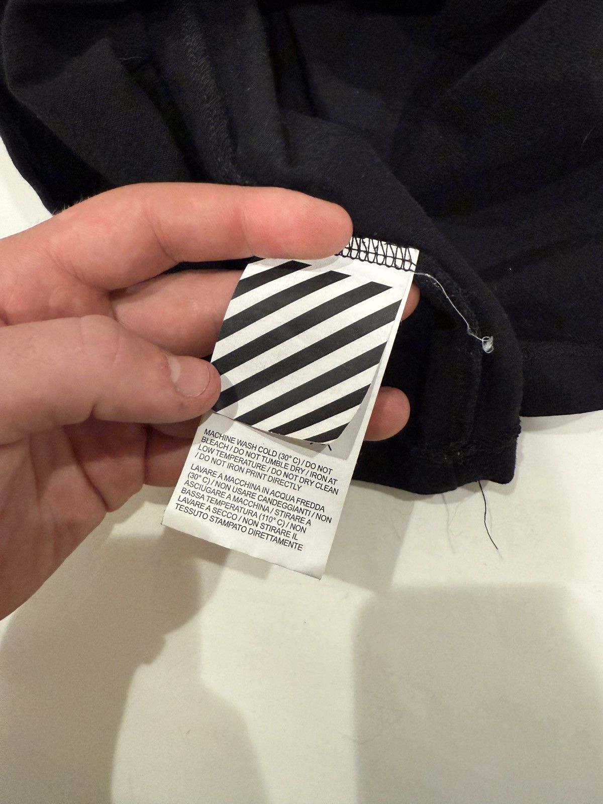 Off-White Off-White “TEMPERATURE” S/S 2018 Diagonal Stripe Tee Size US S / EU 44-46 / 1 - 8 Thumbnail