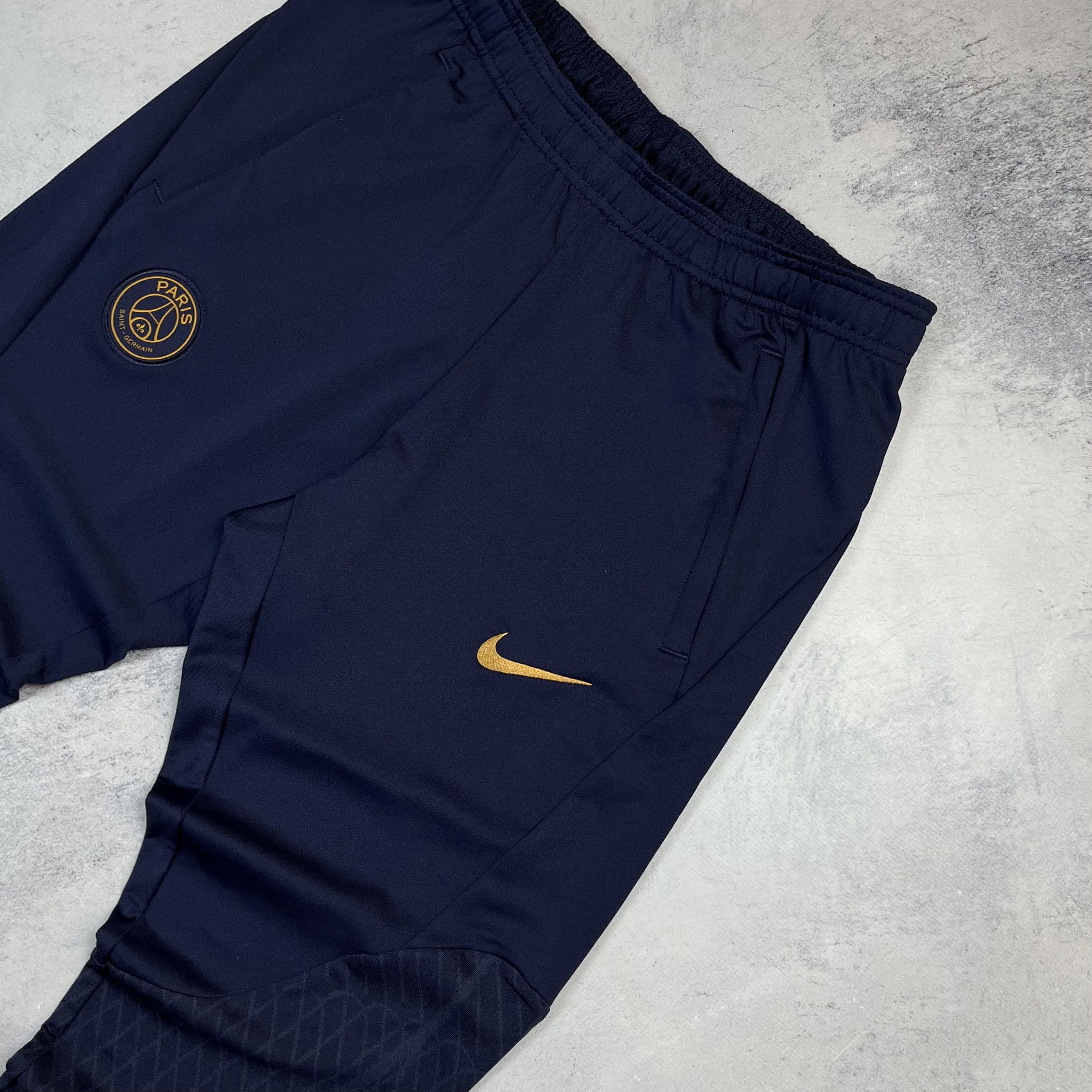 Nike Nike PSG Paris Saint Germain Track Pants 2023/2024 Size US 32 / EU 48 - 4 Thumbnail