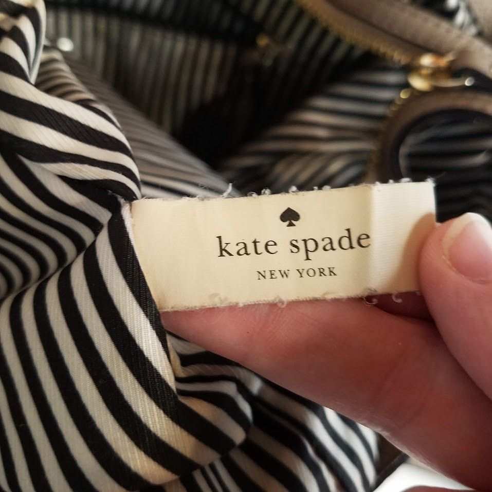 Kate Spade Kate Spade Cobble Hill Pebbled Taupe Leather Purse crossbody Size ONE SIZE - 9 Thumbnail