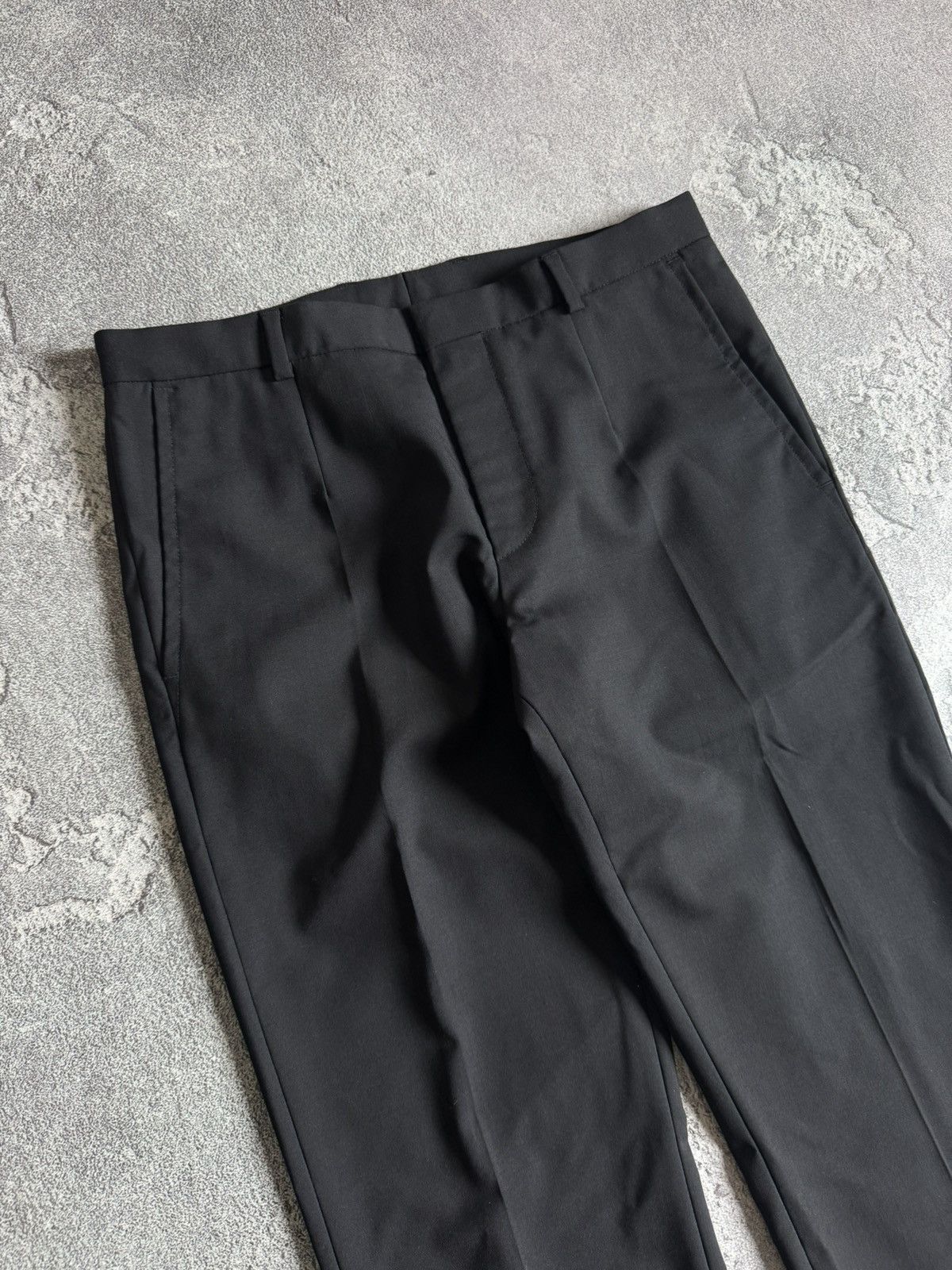 Designer × Hugo × Hugo Boss Hugo Boss IT44/US34R suit black blazer + pants trousers Size 34R - 23 Thumbnail