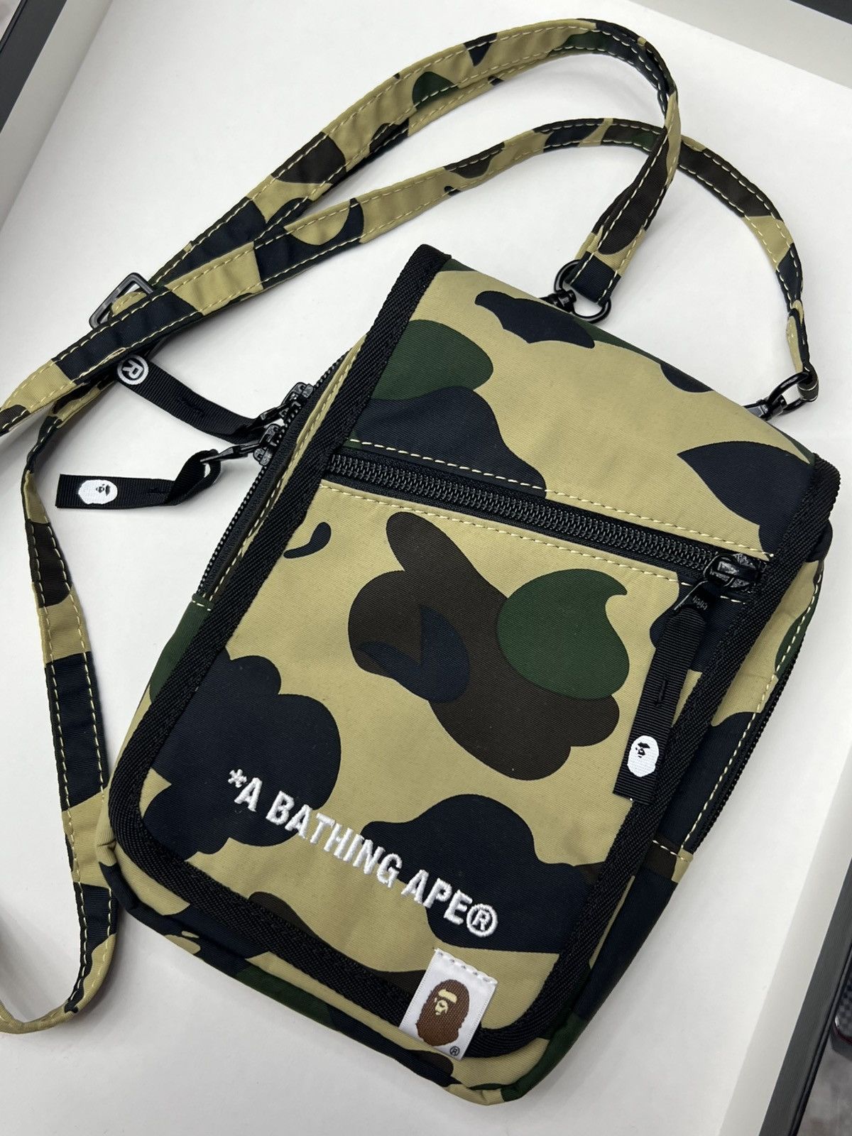 Bape Bathing Ape 1st Camo Messenger Bag Size ONE SIZE - 2 Thumbnail