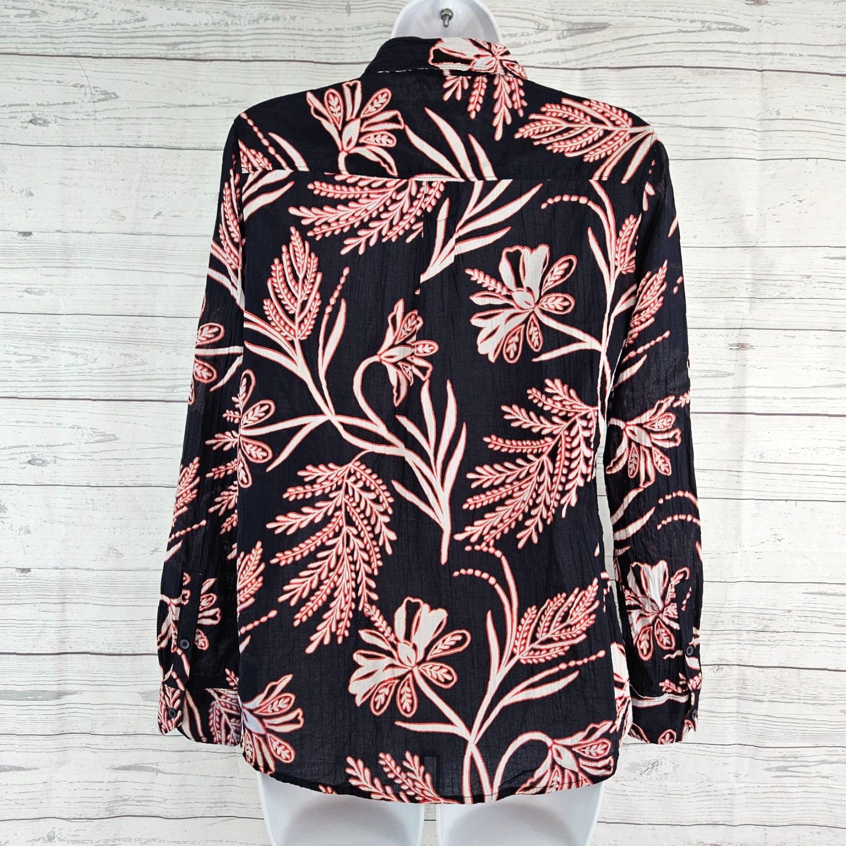 Banana Republic Banana Republic Womens Button-Up Top Sz S Blue Floral Long Sleeve Shirt Women Size S / US 4 / IT 40 - 3 Thumbnail