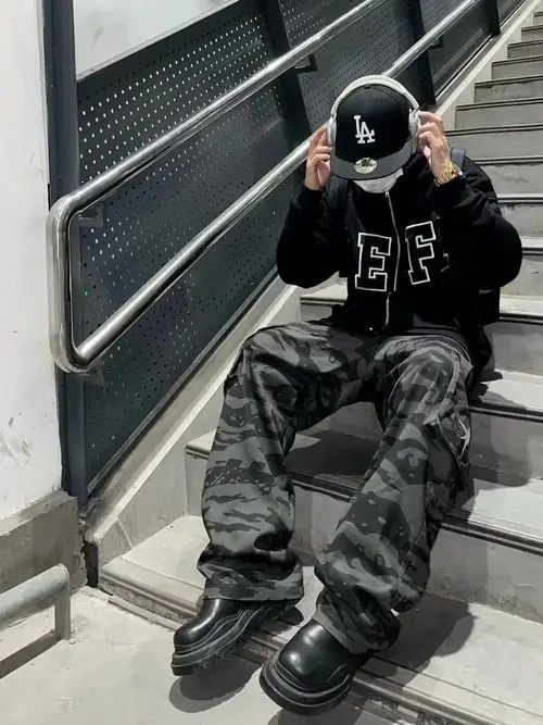 Vintage camo skate cargo pants Size US 34 / EU 50 - 3 Thumbnail