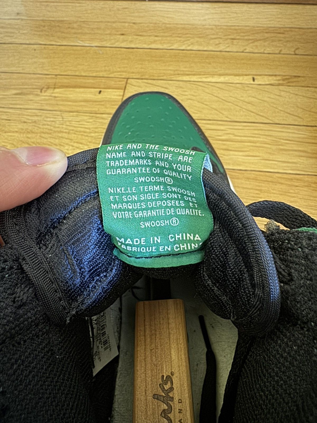 Nike Jordan 1 Pine Green OG Size US 10 / EU 43 - 7 Thumbnail