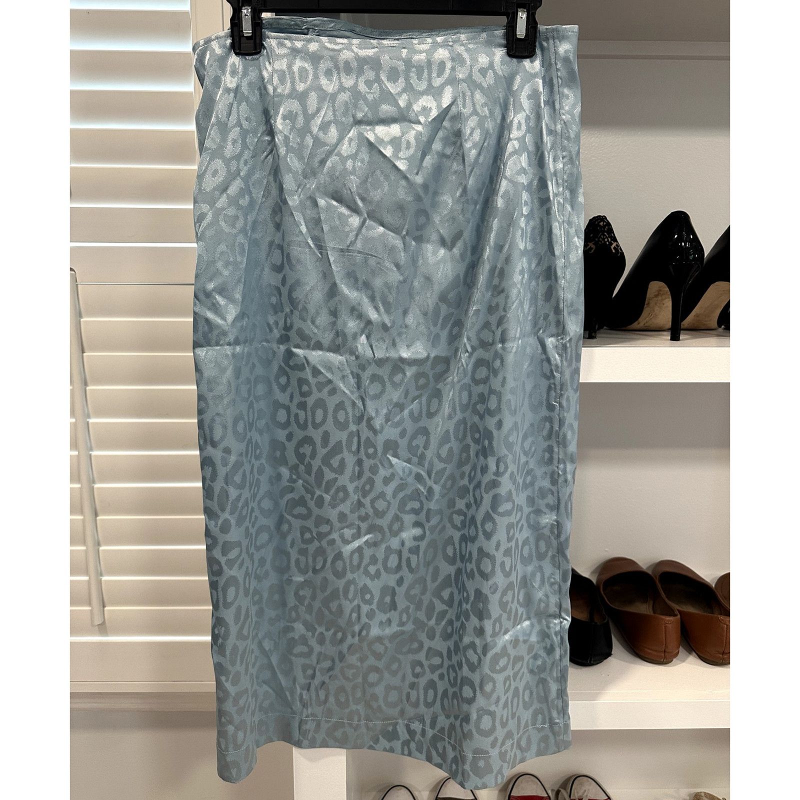 Other Something New Women's Mia Leopard Print Satin Blue Skirt M Size 31" - 5 Thumbnail