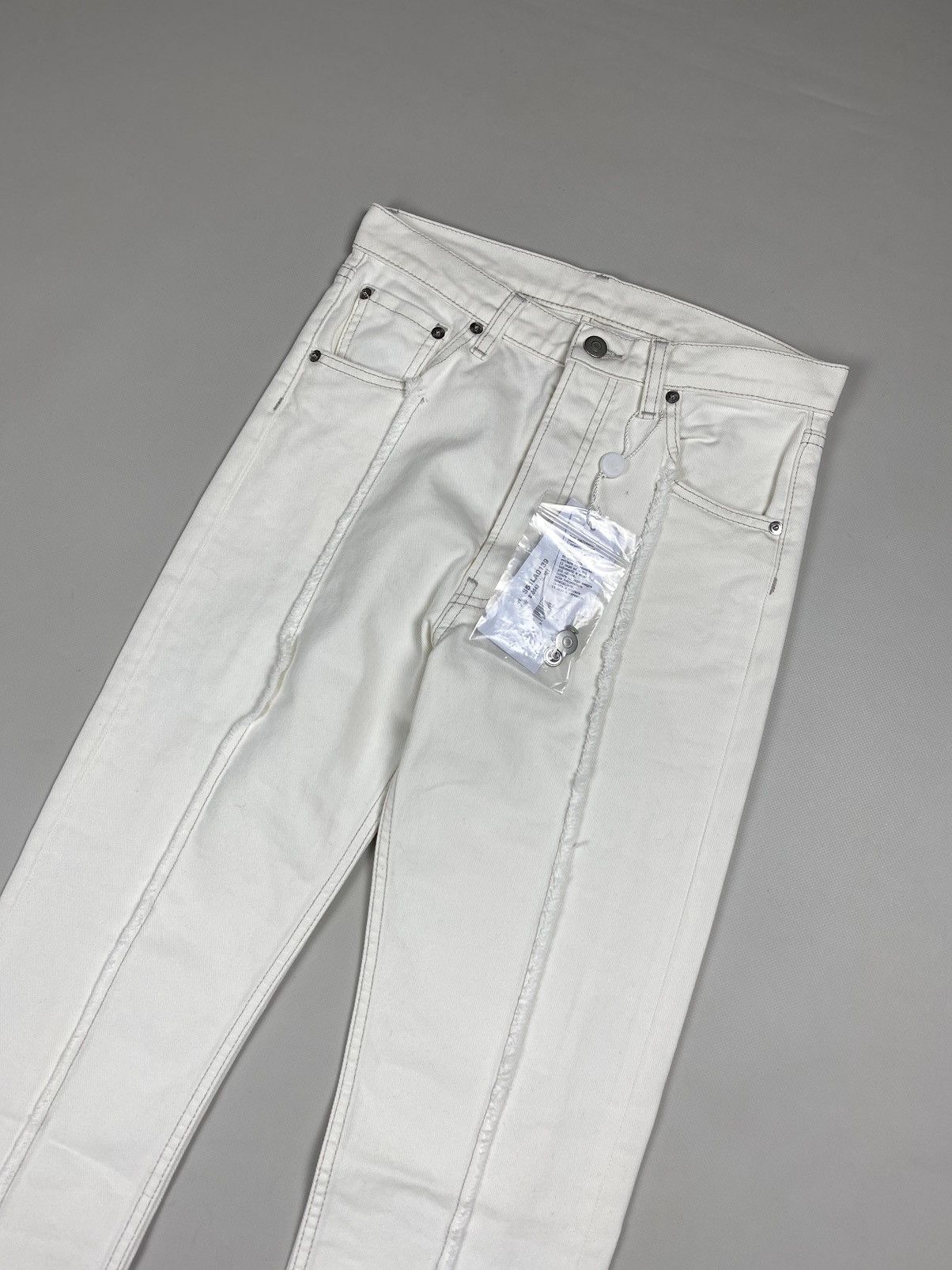 Maison Margiela BNWT! Maison Margiela ladies 5 pocket denim jeans size 36 Size 25" / US 0 / IT 36 - 4 Thumbnail