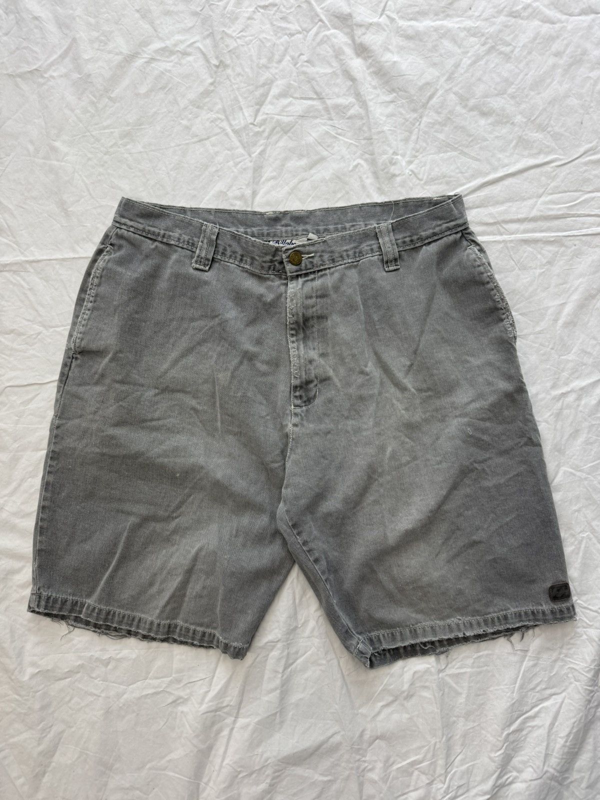 Billabong Vintage 90s Billabong Surfing Distressed Skateboard Shorts Size US 36 / EU 52 - 1 Thumbnail