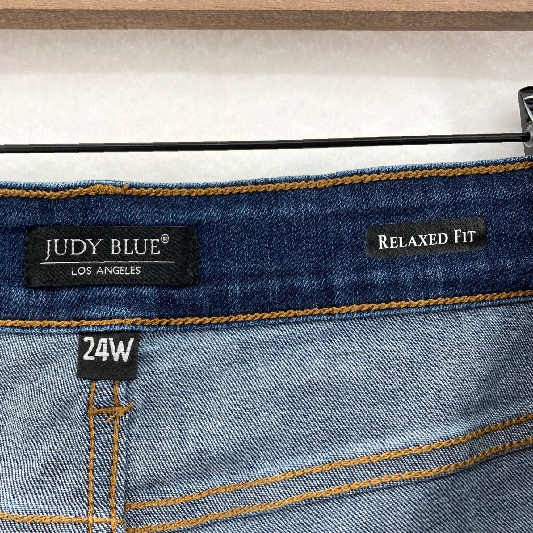Denime Judy Blue Shorts Women's 24W Slit Cut-Off Denim Distressed Stretch Blue Relaxed Fit 5-Pocket Casual/Workwear Size 42" / US 20 - 3 Thumbnail