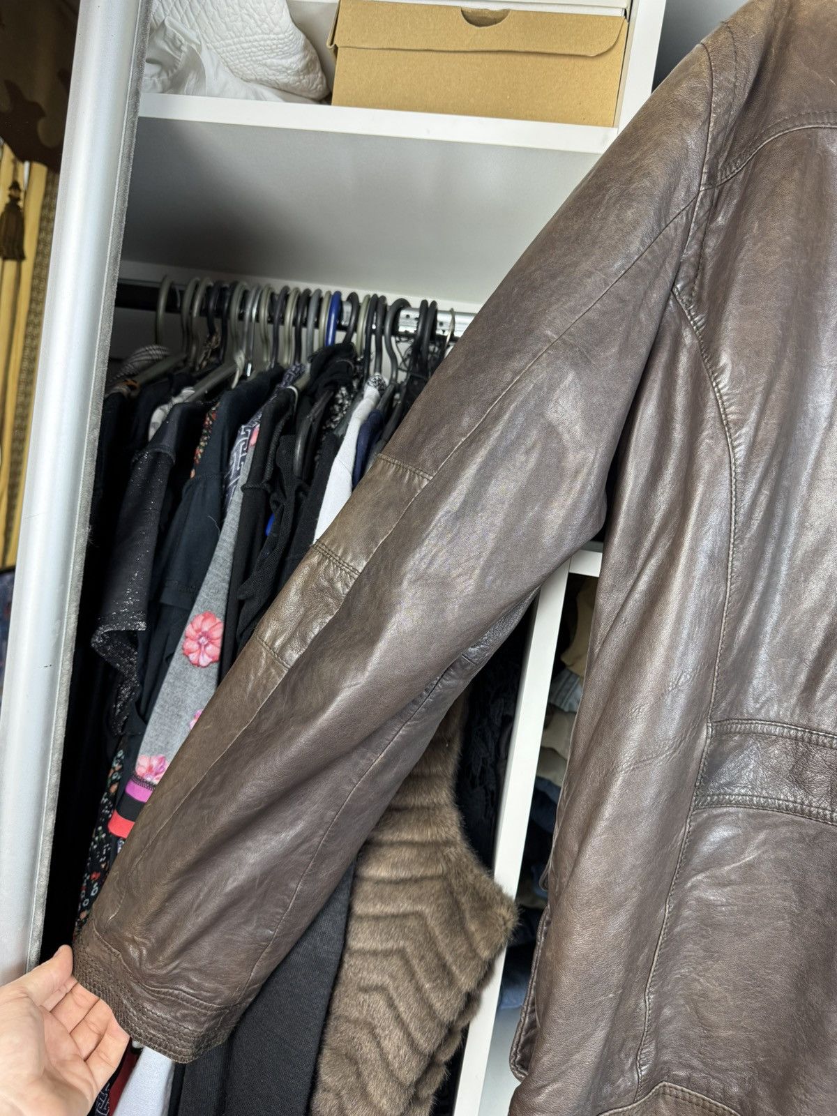Hugo Boss Hugo Boss Men's Brown Genuine Leather Field Jacket Size US L / EU 52-54 / 3 - 19 Thumbnail