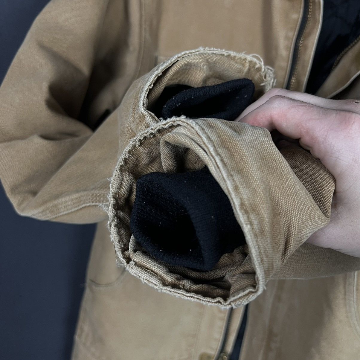 Carhartt Vintage Carhartt Detroit Blanket Lined Jacket men’s size M Size US M / EU 48-50 / 2 - 10 Thumbnail