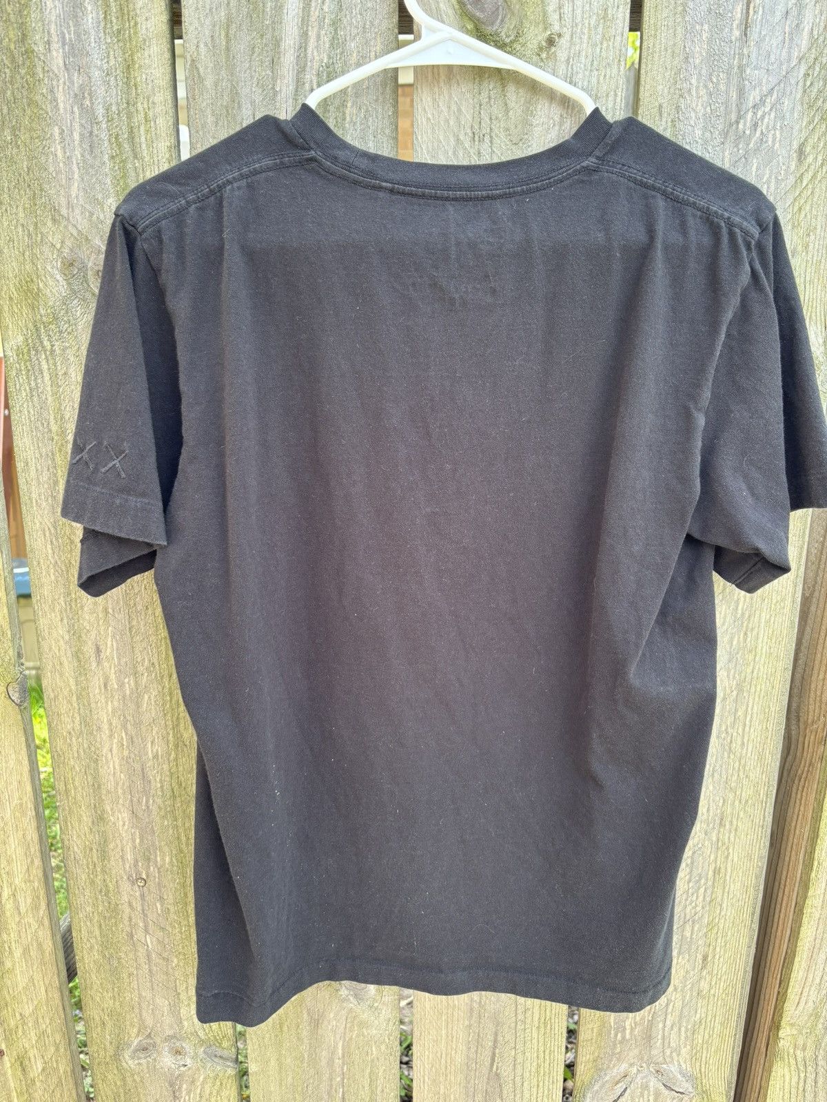 Kaws Kaws x Peanuts Collab tee Size US S / EU 44-46 / 1 - 2 Thumbnail