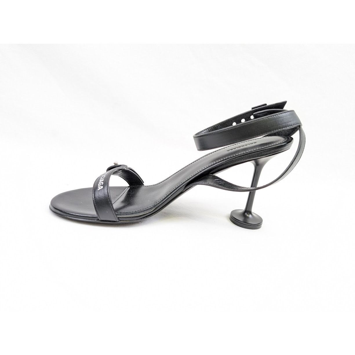 Balenciaga o1rshd1 Afterhour Logo 90 Sandals in Black/White Size US 8 / IT 38 - 8 Thumbnail