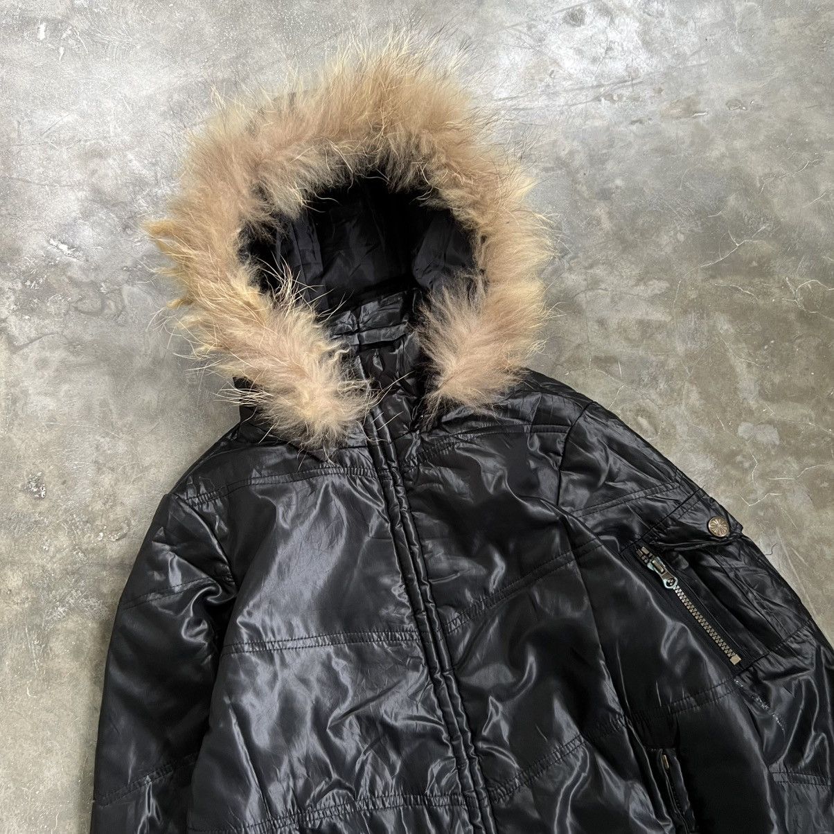 Hysteric Glamour 2000s Bossy Hill Apocalypse Style Fur Hooded Puffer Jacket Size US M / EU 48-50 / 2 - 2 Thumbnail