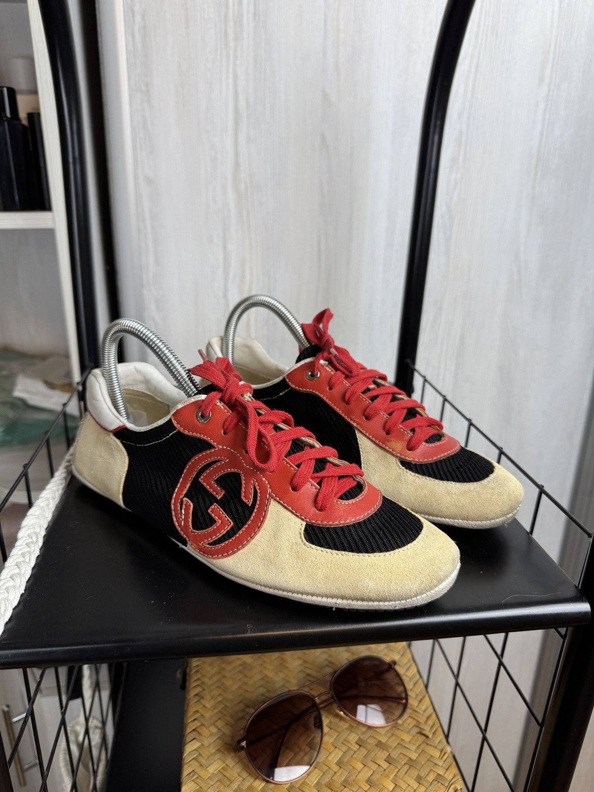 Gucci VINTAGE GUCCI LOGO LEATHER TRAINERS SNEAKERS coloured 190777 Size US 7.5 / IT 37.5 - 6 Thumbnail
