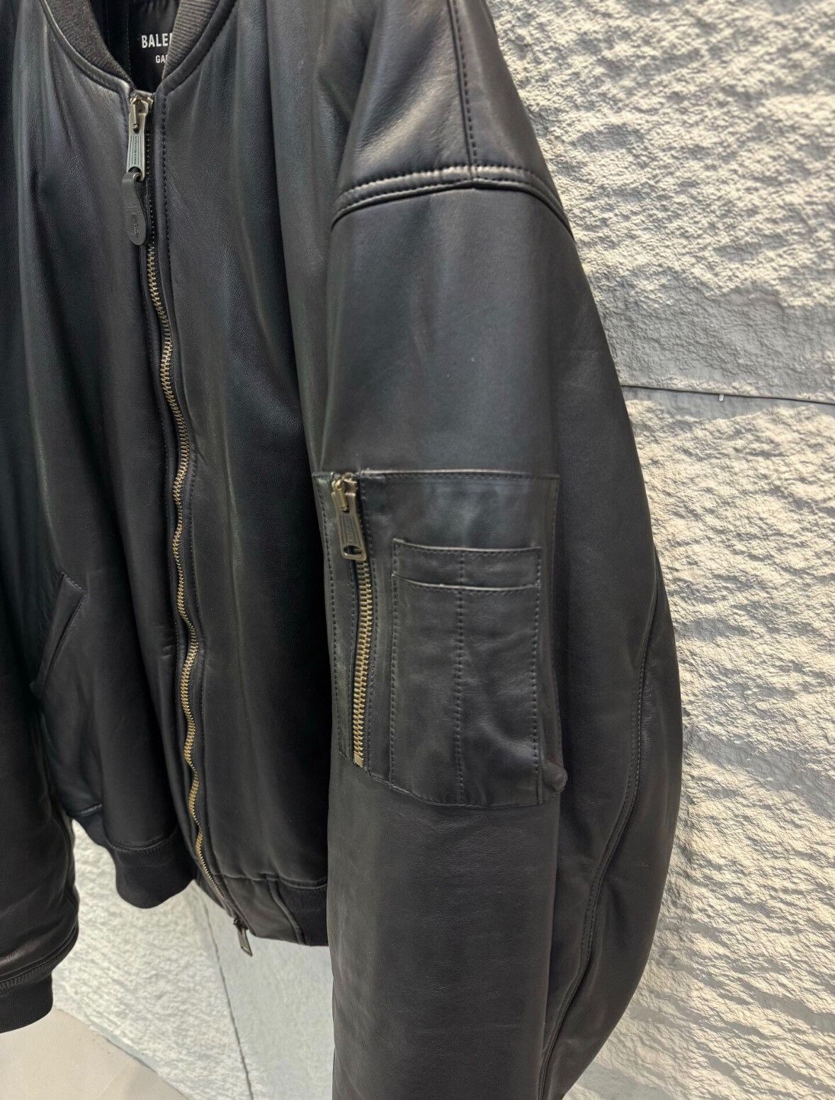 Balenciaga balenciaga black leather er jacket Size US M / EU 48-50 / 2 - 3 Thumbnail