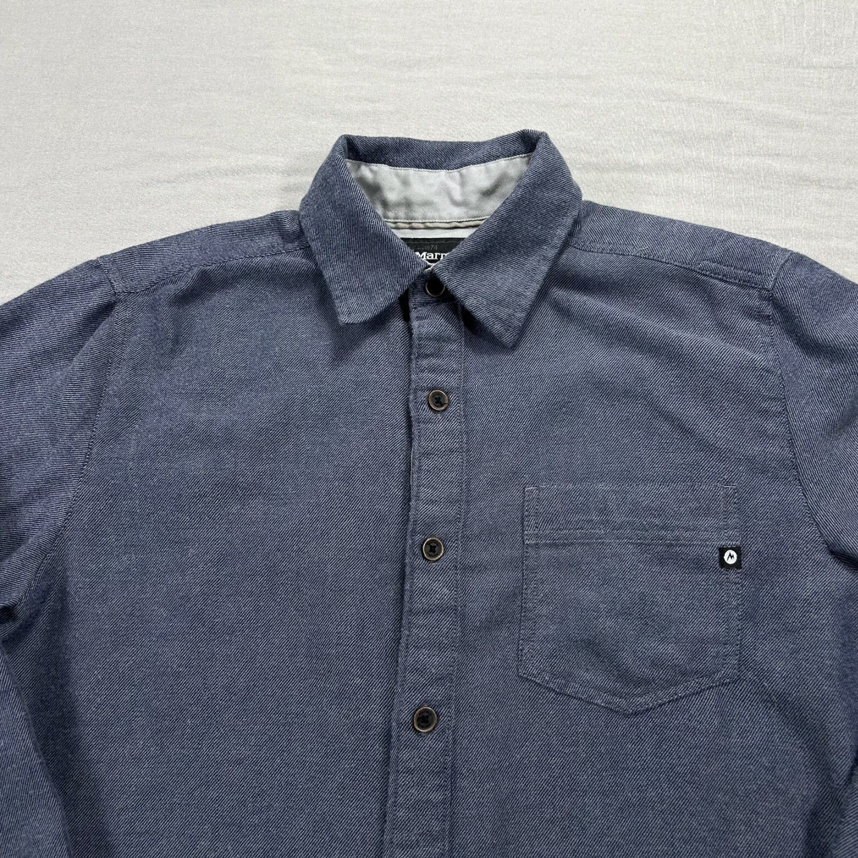 Marmot Marmot Shirt Mens Small Blue Flanne Button Up Lightweight Casual Outdoor Size US S / EU 44-46 / 1 - 3 Thumbnail