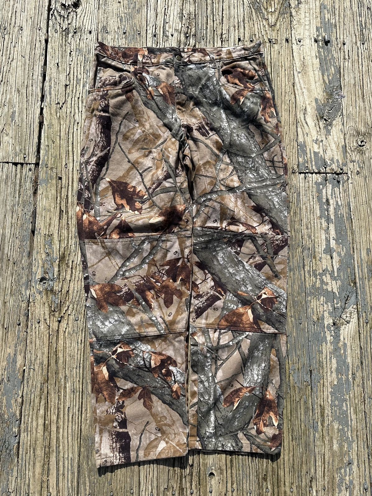 image of Crazy Vintage Double Knee Real Tree Camo Pants Wrangler 38 in Realtree, Men's