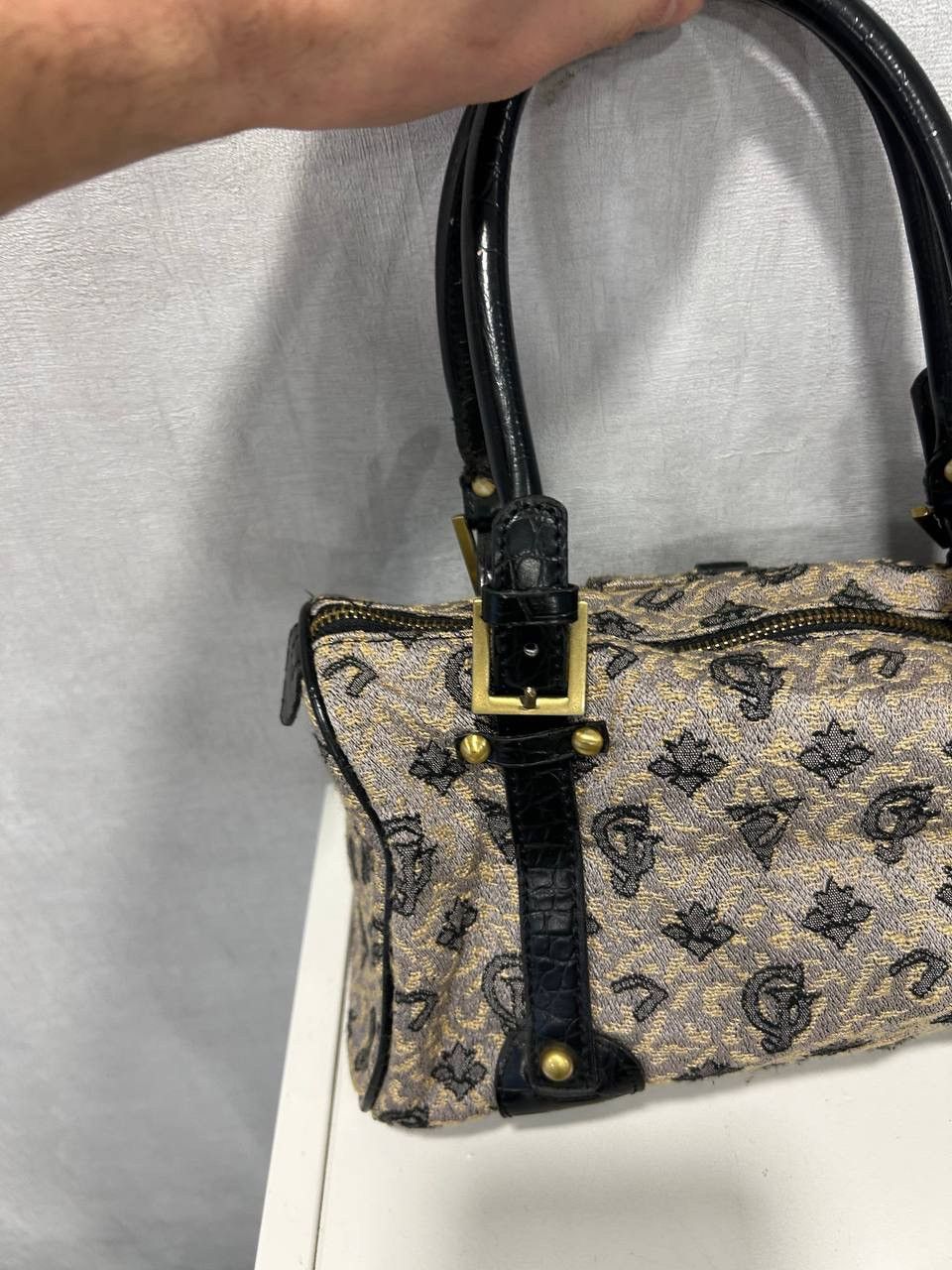 Guess Vintage bag guess monogram very rare swag Size ONE SIZE - 8 Thumbnail