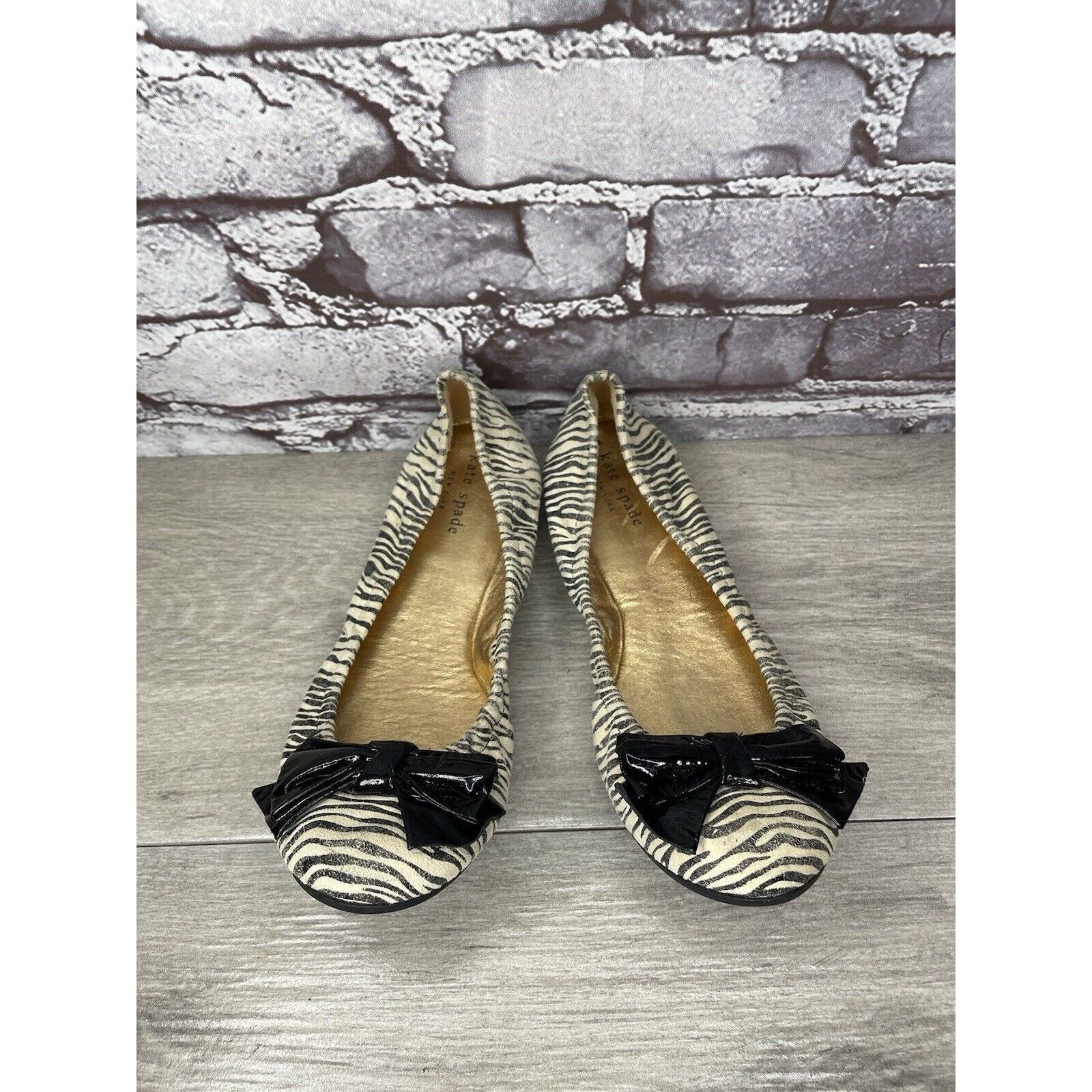 Kate Spade Kate Spade Zebra Print Ivory Black Stripe Patent Bow Ballet Size US 8 / IT 38 - 20 Thumbnail
