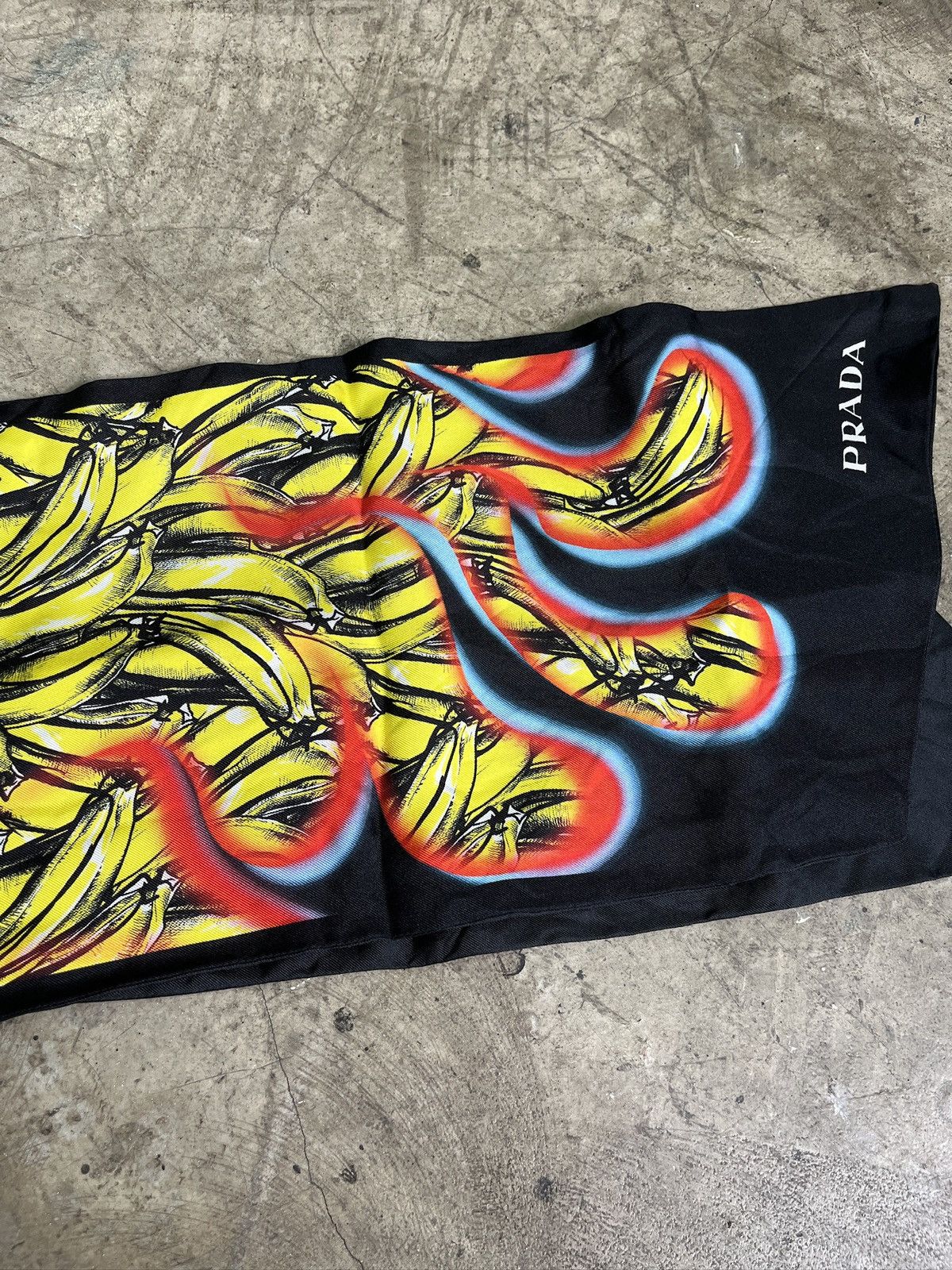 Prada Prada Bananas Printed Silk Scarf (unisex) Size ONE SIZE - 8 Thumbnail