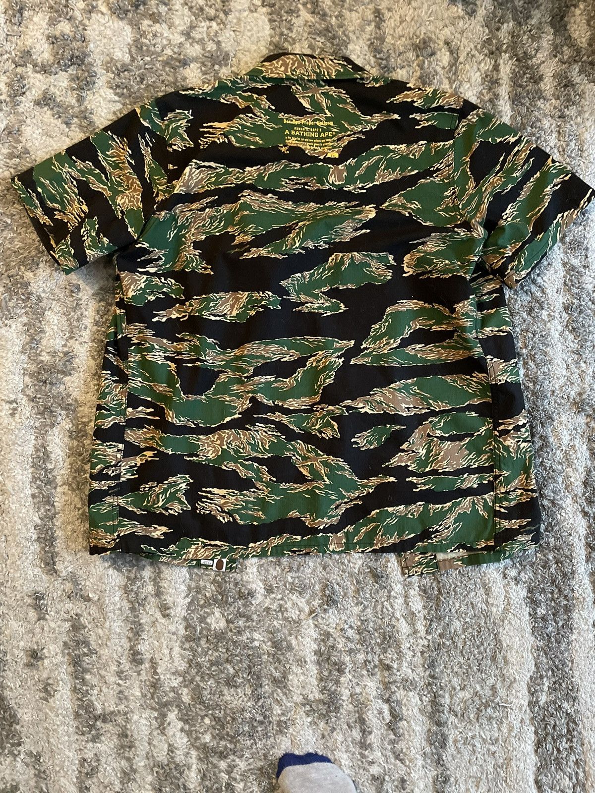 Bape A bathing ape shirt Size US L / EU 52-54 / 3 - 2 Thumbnail