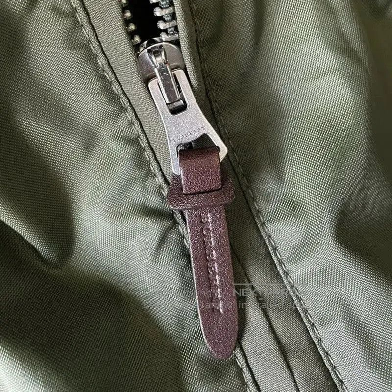 Burberry Men's XL Green Cotton Jacket.