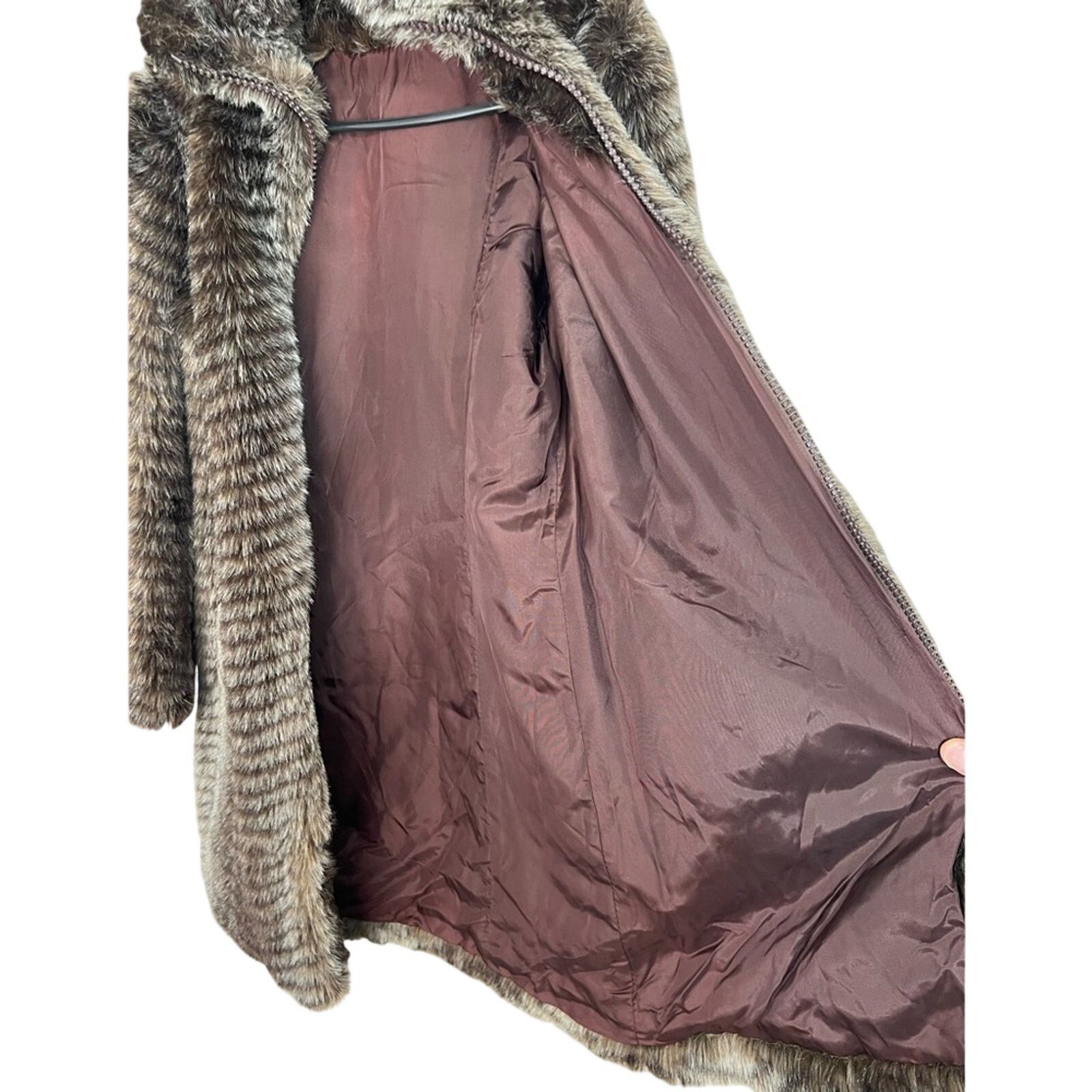 Other Designer Tyber Full Length Faux Fur England Coat NO FLAWS Size M / US 6-8 / IT 42-44 - 9 Thumbnail