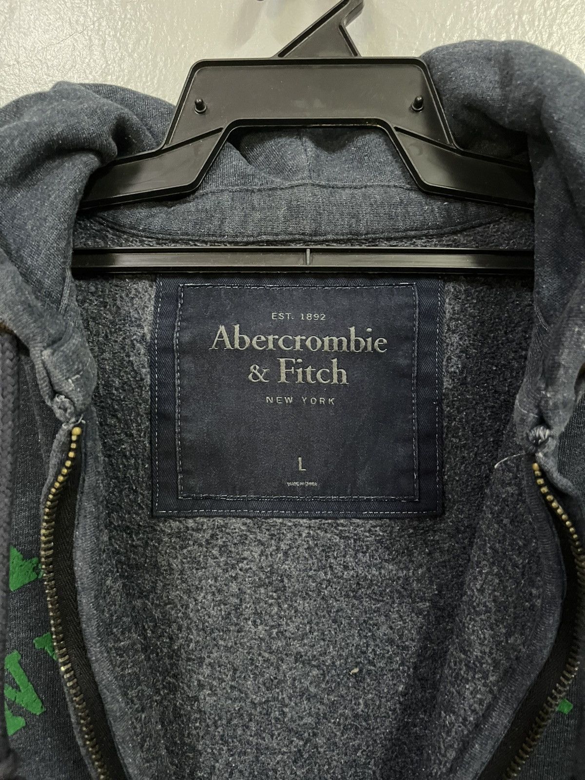 Abercrombie & Fitch 2 pcs abercrombie zipper hoodie and tee Size US L / EU 52-54 / 3 - 8 Thumbnail
