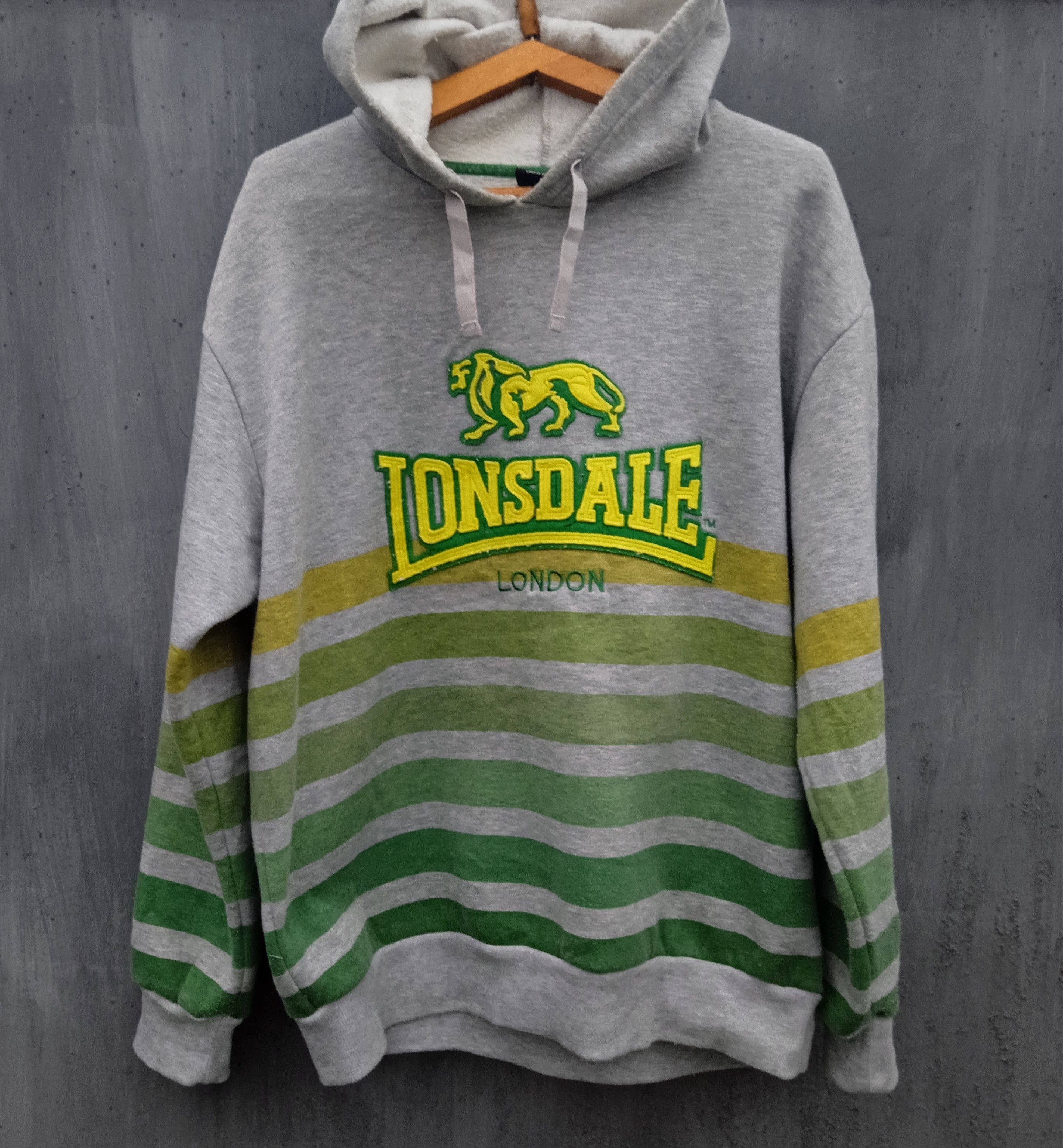 Lonsdale Lonsdale vintage hoodie avntgarde limited Size US L / EU 52-54 / 3 - 1 Thumbnail