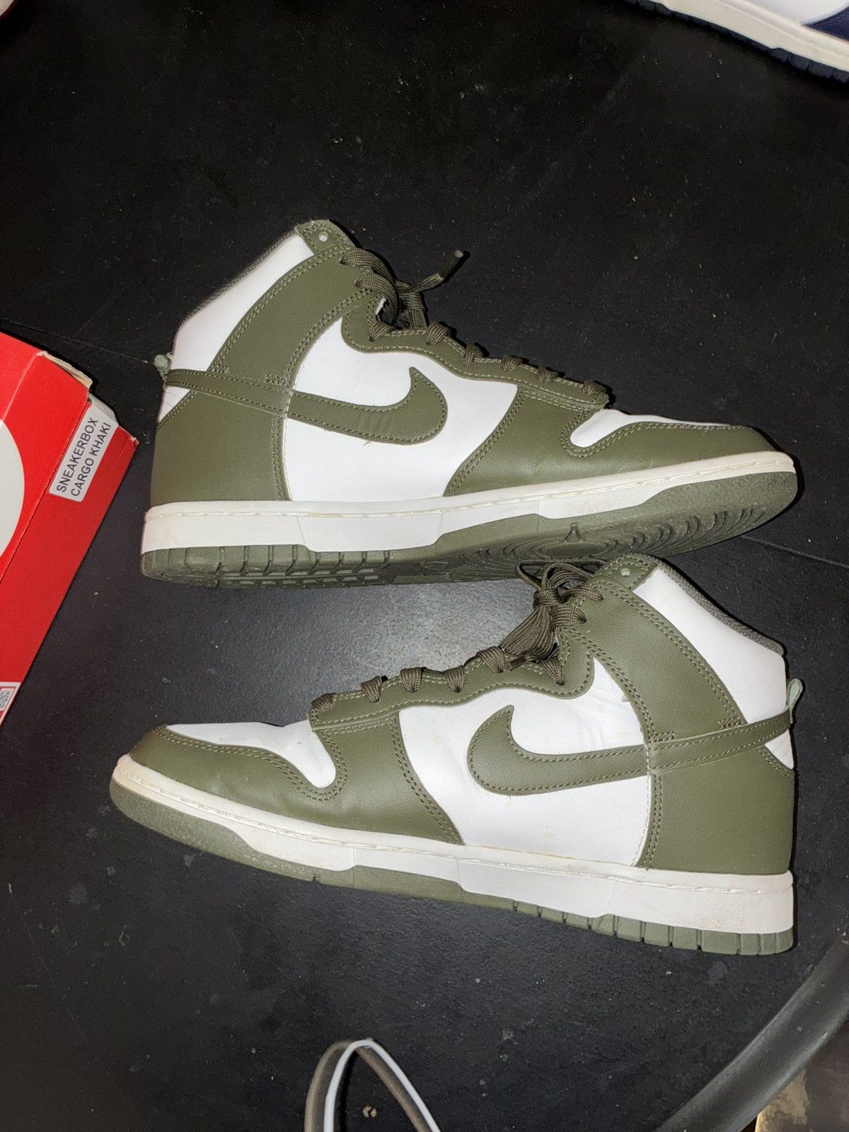 Nike Nike khaki dunks Size US 9.5 / EU 42-43 - 8 Thumbnail