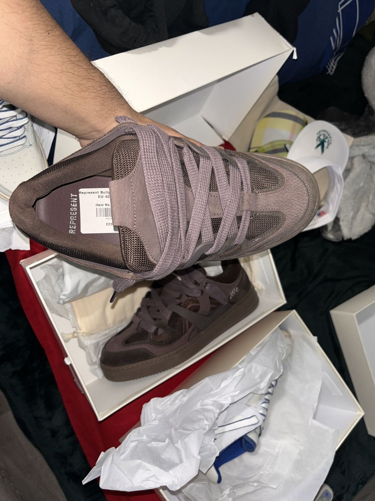 Represent Clo. Represent bully truffle color way Size US 9 / EU 42 - 2 Thumbnail