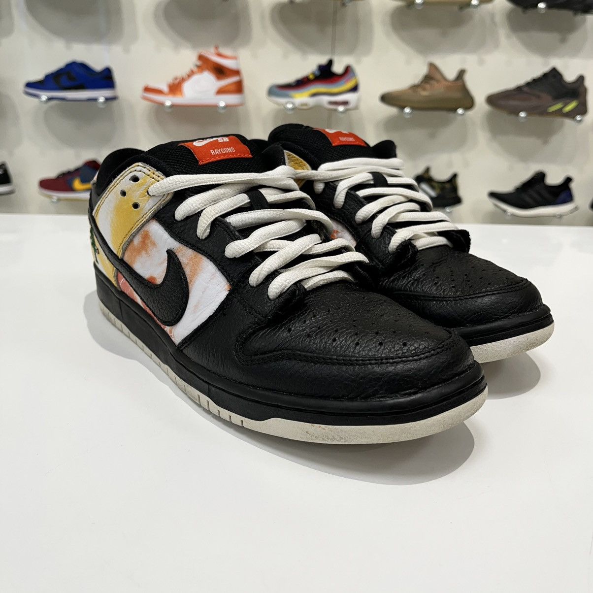 Nike SB Nike SB Dunk Low Raygun Tie-Dye Black Size US 10 / EU 43 - 8 Thumbnail