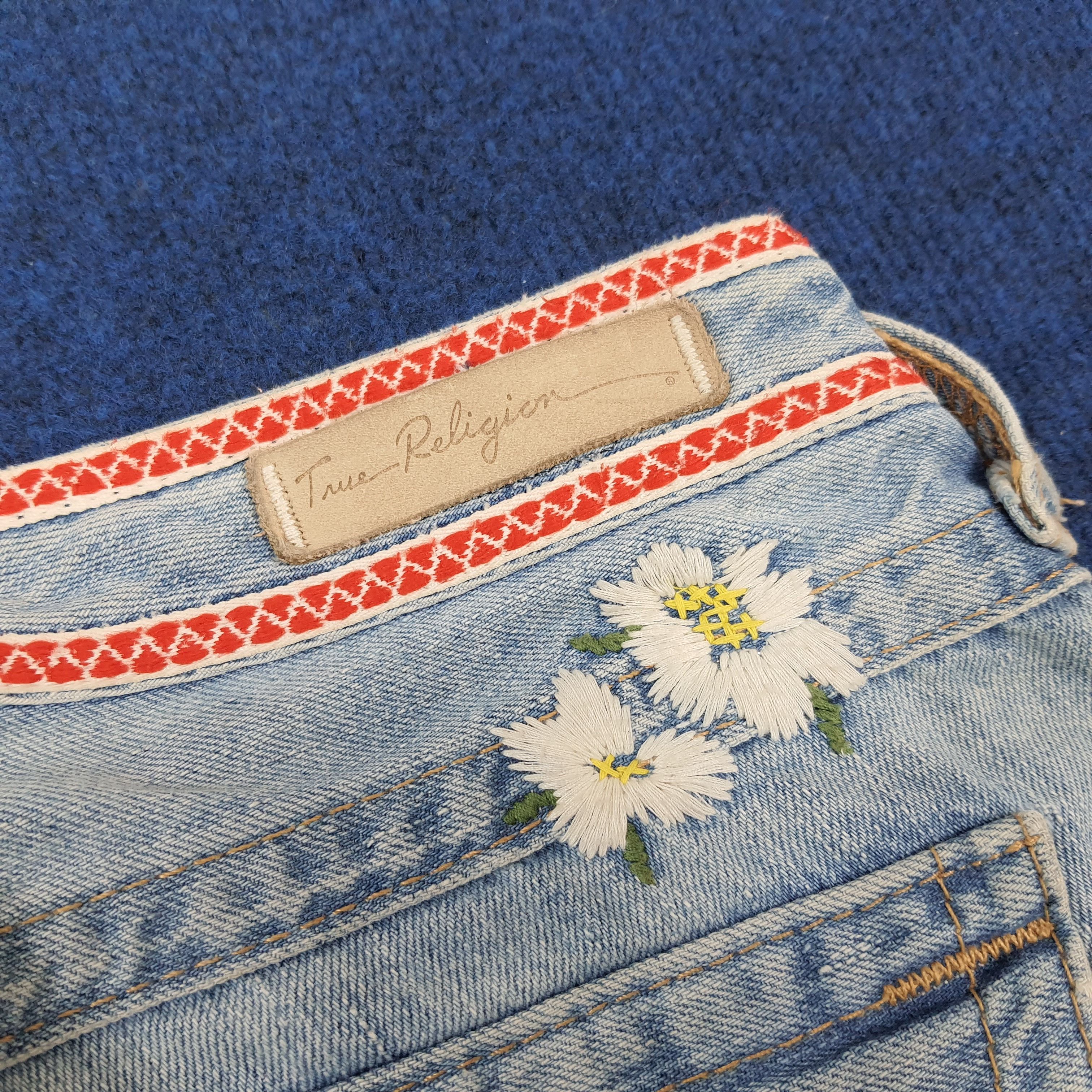 True Religion Vintage True Religion JOEY Floral Flare Jeans C297N7 Size 28" / US 6 / IT 42 - 6 Thumbnail