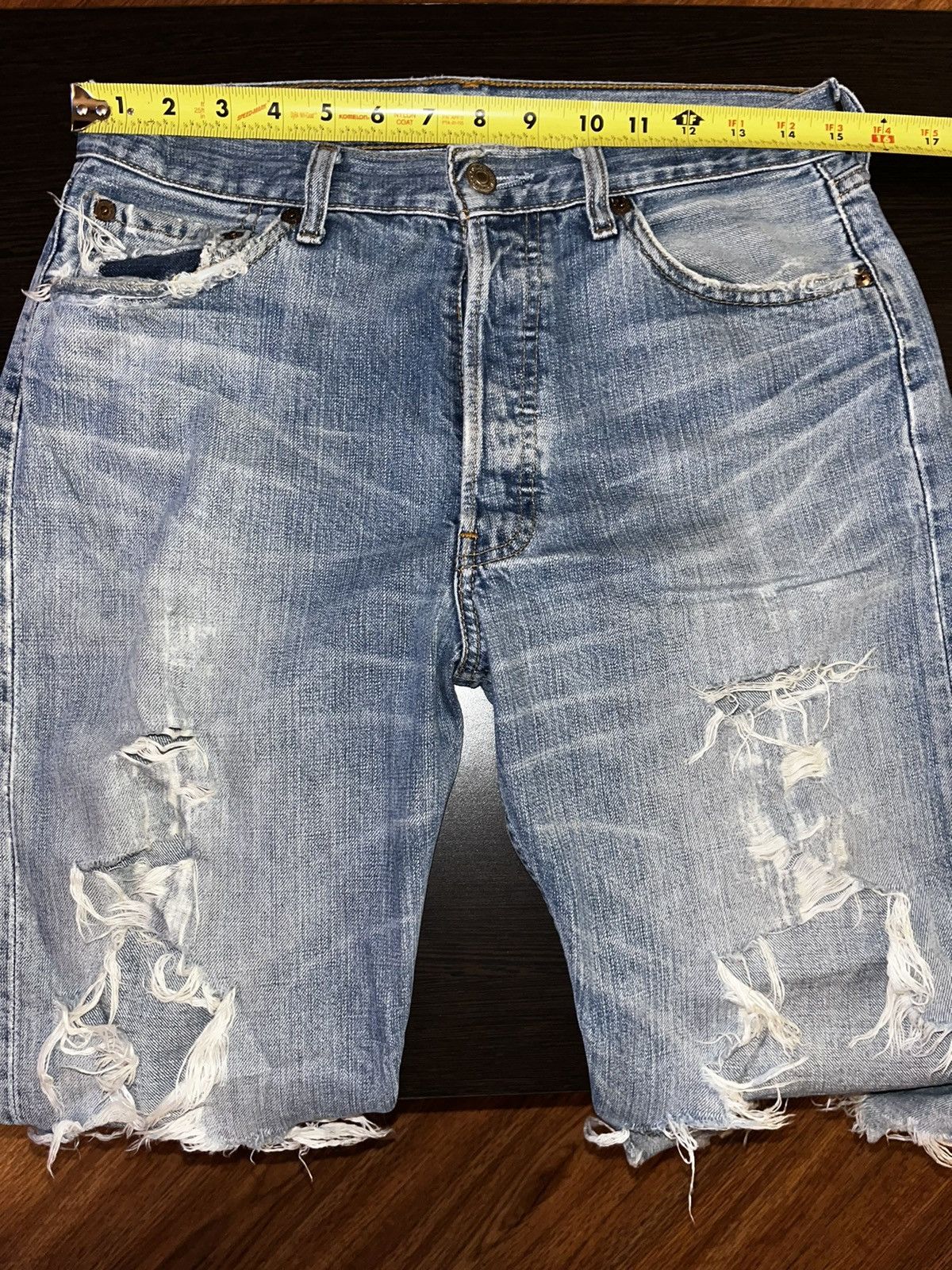 Levi's × Vintage Vintage distressed Levi’s Size US 31 - 4 Thumbnail