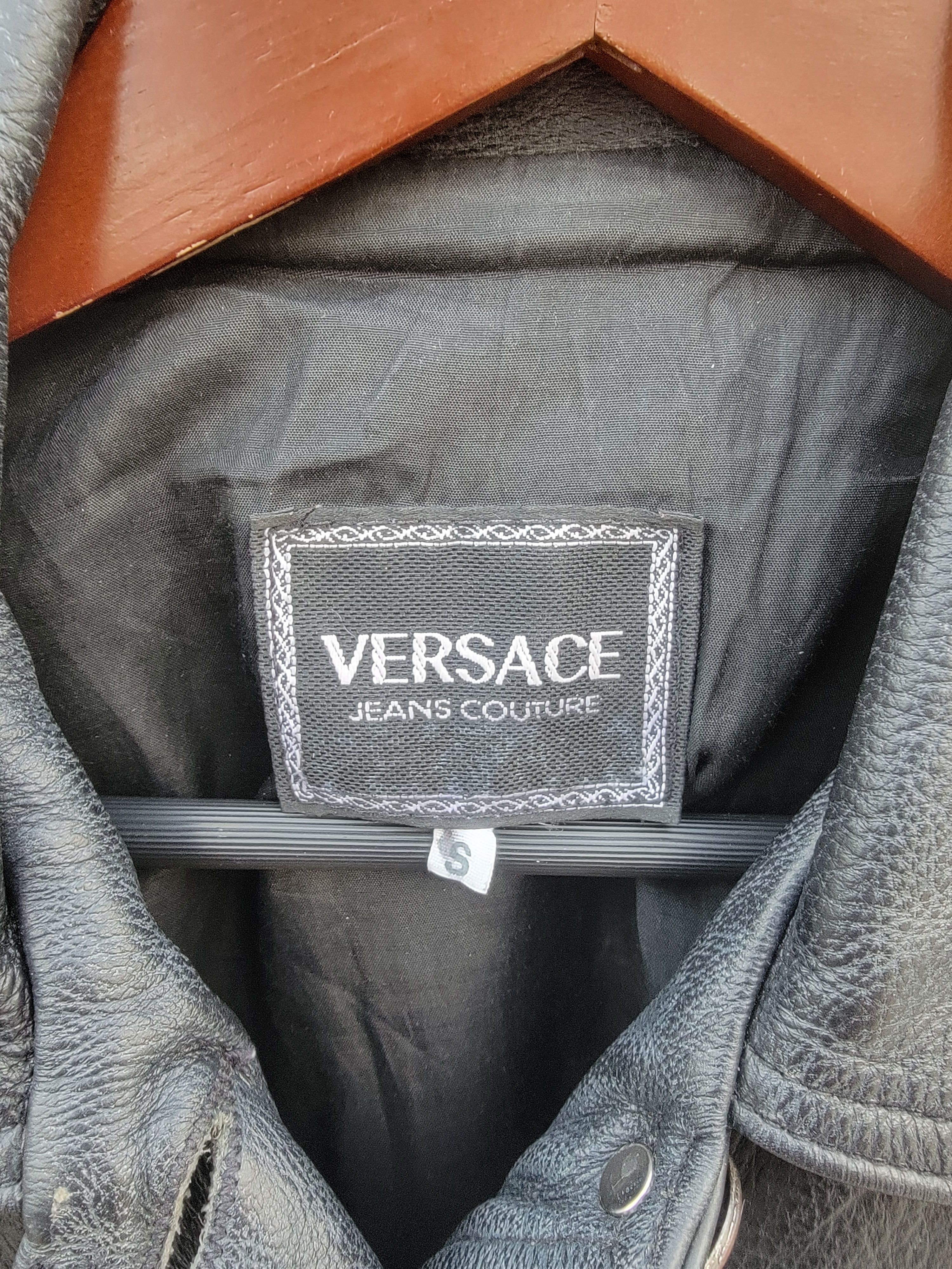 Versace Versace Jeans Couture 90s Leather Trucker Jacket Sz Sm Size S / US 4 / IT 40 - 5 Thumbnail
