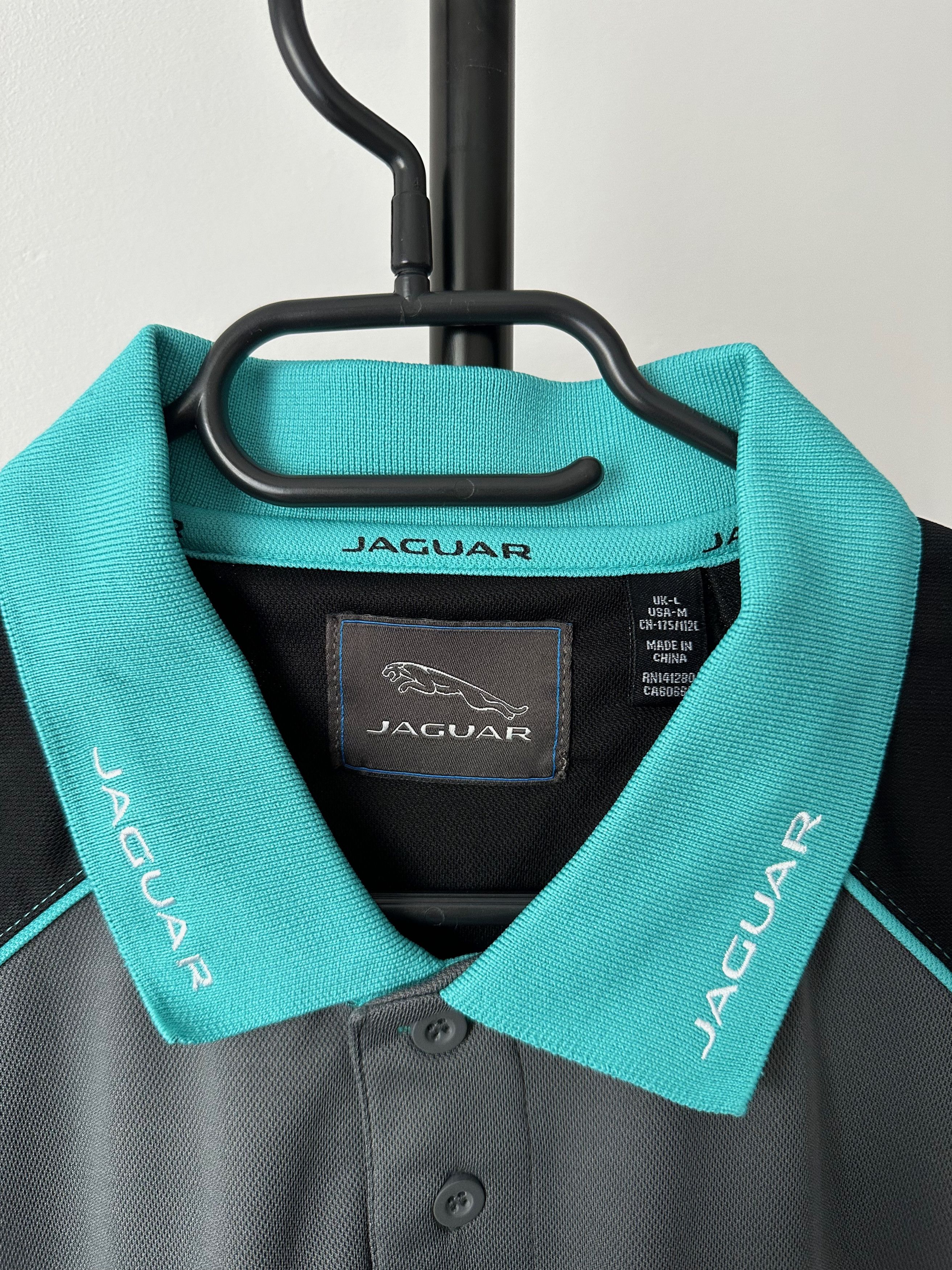 Formula 1 JAGUAR TCS RACING FORMULA E T-SHIRT jersey panasonic Size US M / EU 48-50 / 2 - 6 Thumbnail